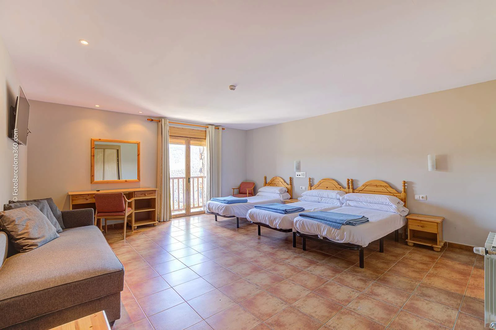 1246 - Hotel en La Molina. Totalmente equipado
