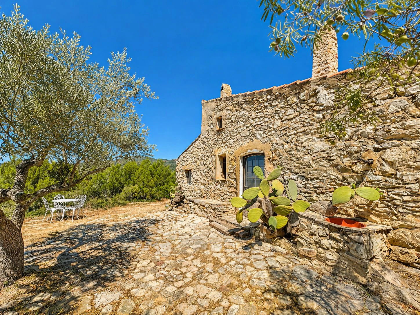 1896 - Encantadora casa rustica  de estilo mediterráneo con vistas al Mar