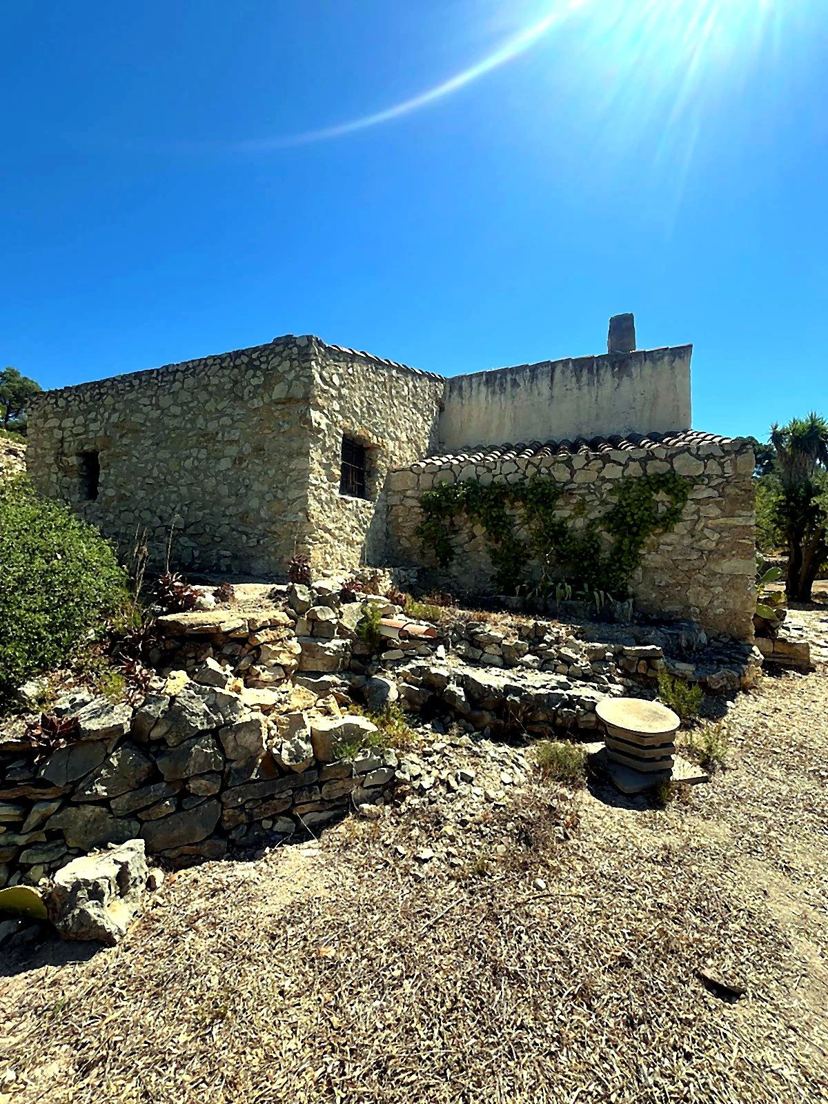 1896 - Encantadora casa rustica  de estilo mediterráneo con vistas al Mar
