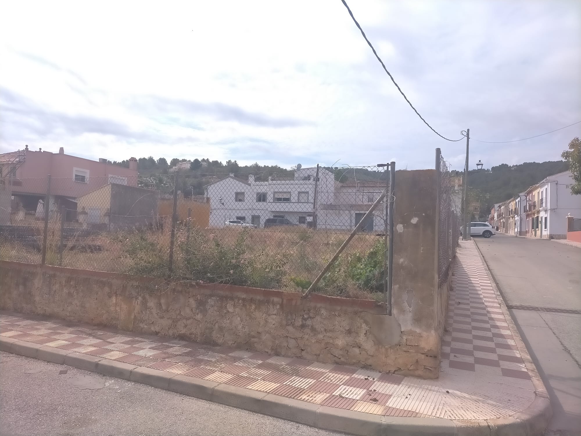 Parcela urbana en Benidoleig