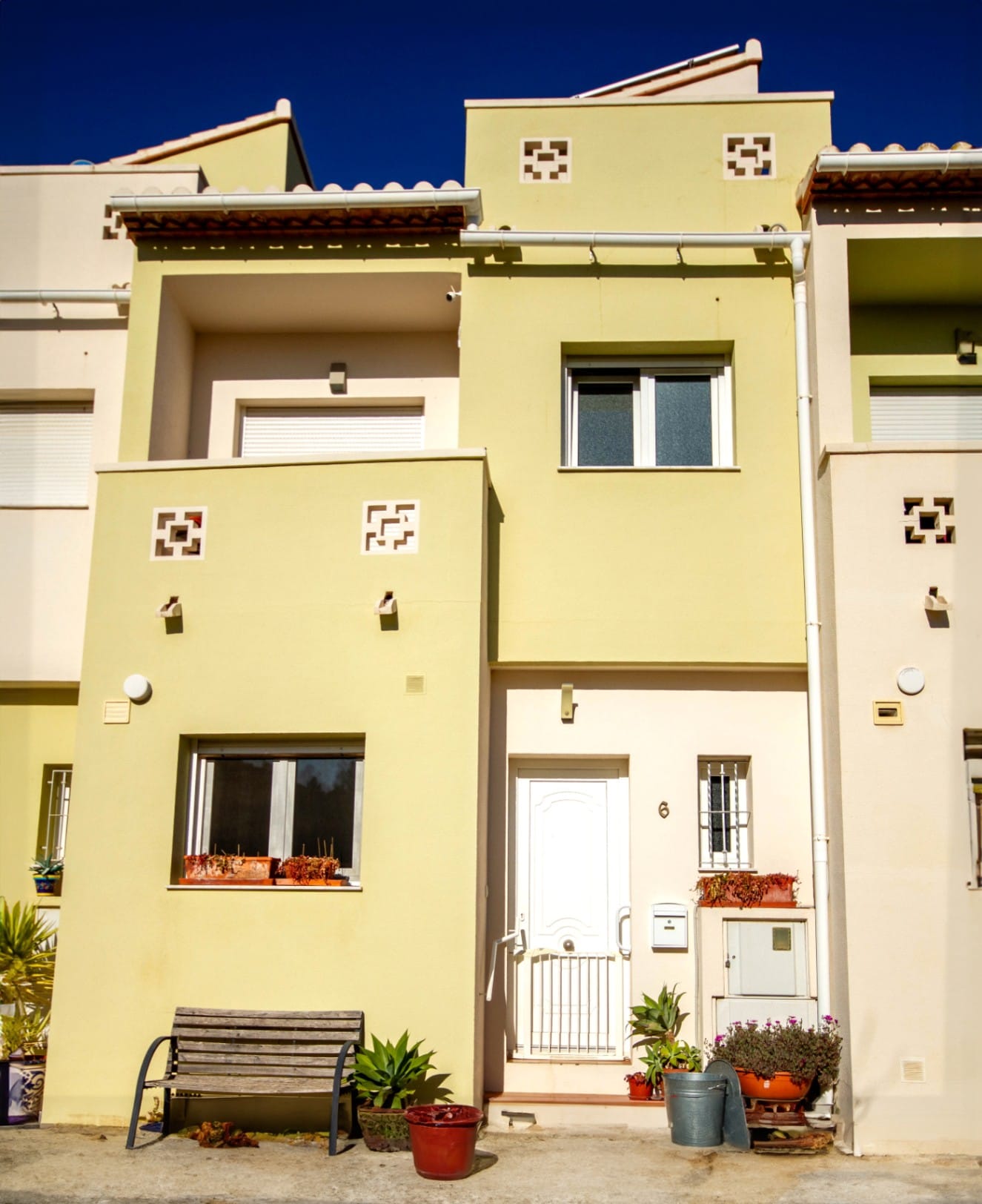 Casa adosada en venta en Ráfol de Almunia