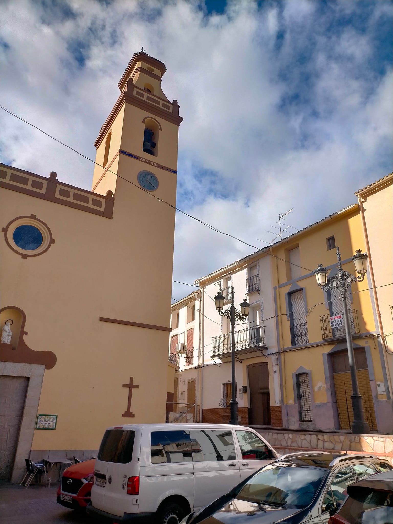 Gran casa de pueblo en Castell de Castells