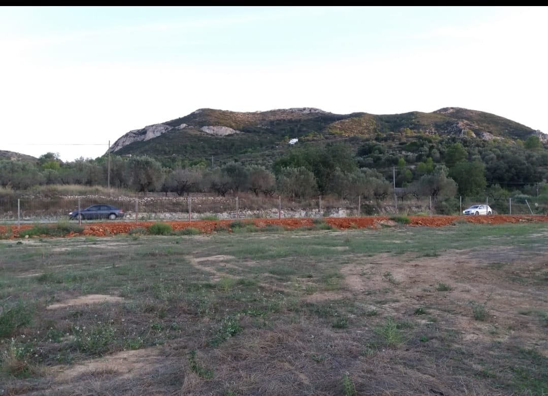 Terreno en venta en Alcalalí