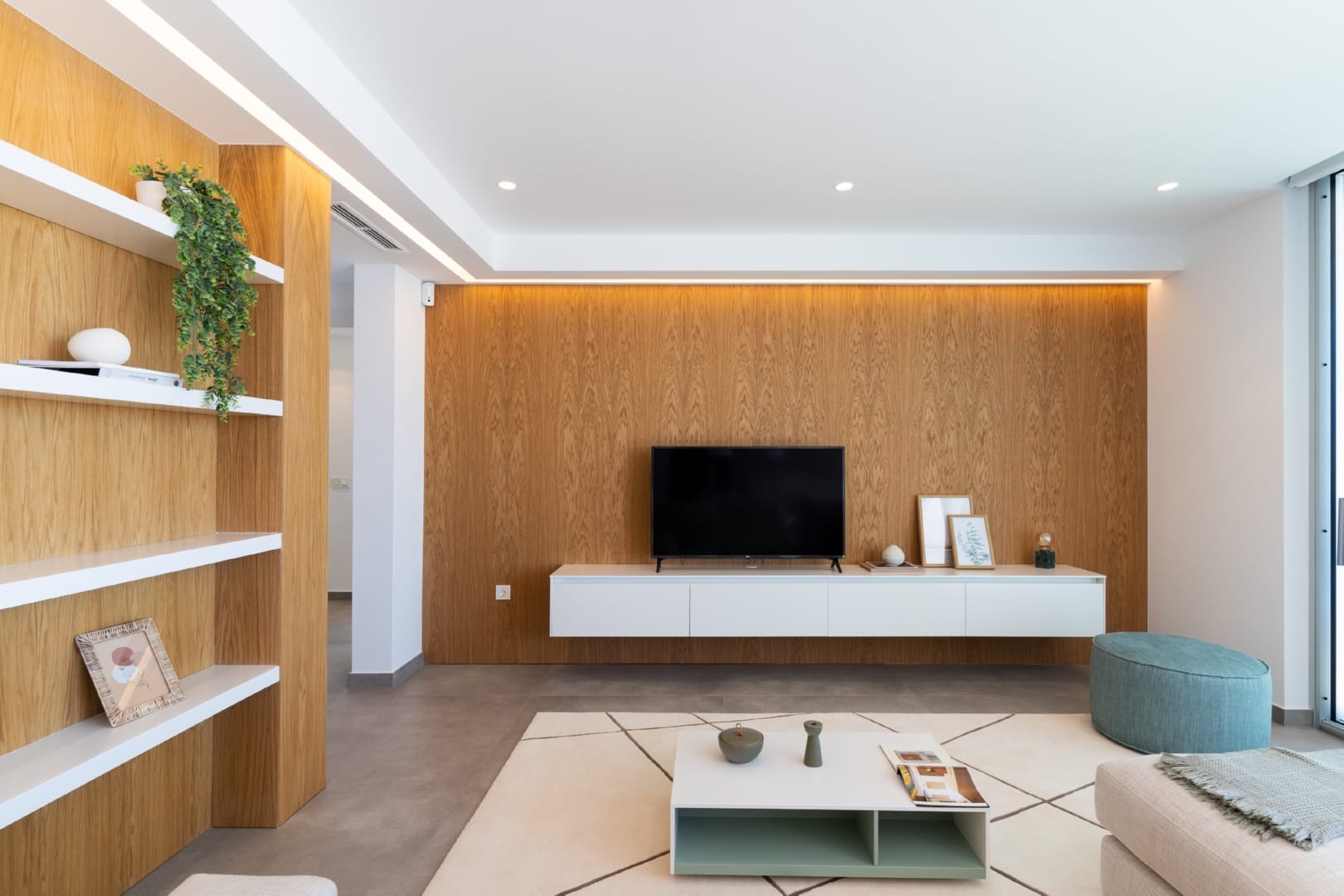 Villa de obra nueva lista para entrar a vivir en Cumbre del Sol, Benitachell