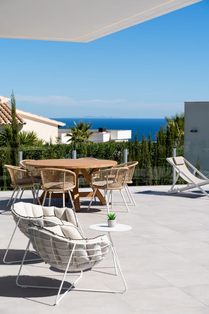 Villa de obra nueva lista para entrar a vivir en Cumbre del Sol, Benitachell