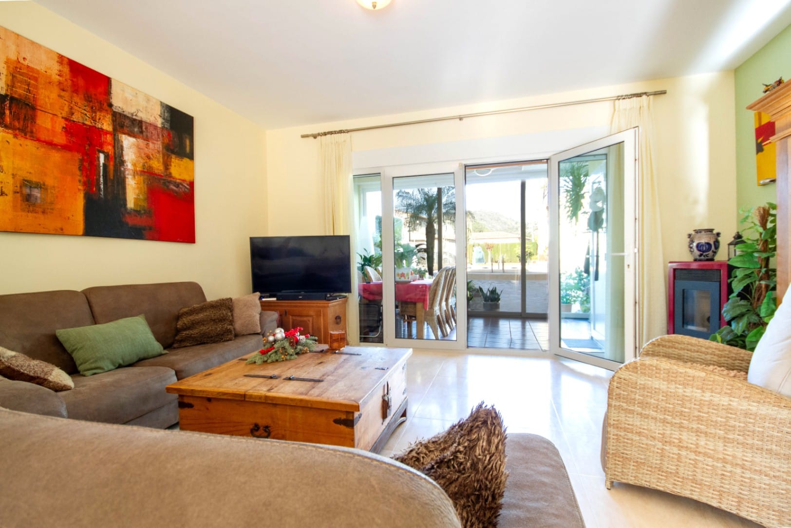 Casa adosada en venta en Ráfol de Almunia