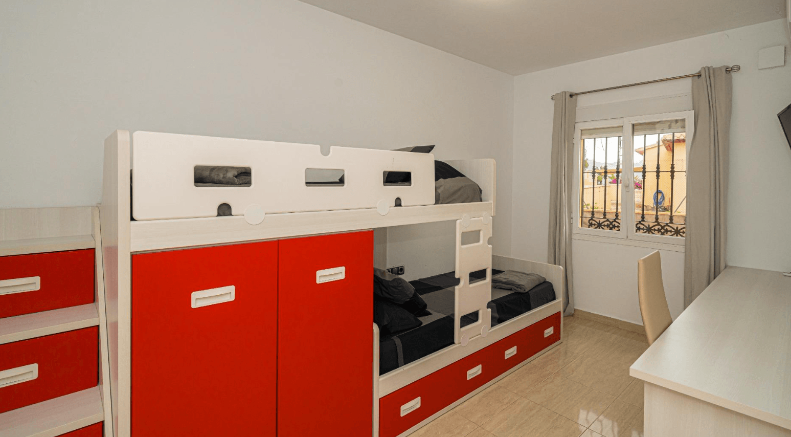 Maravillosa villa en venta en Orba
