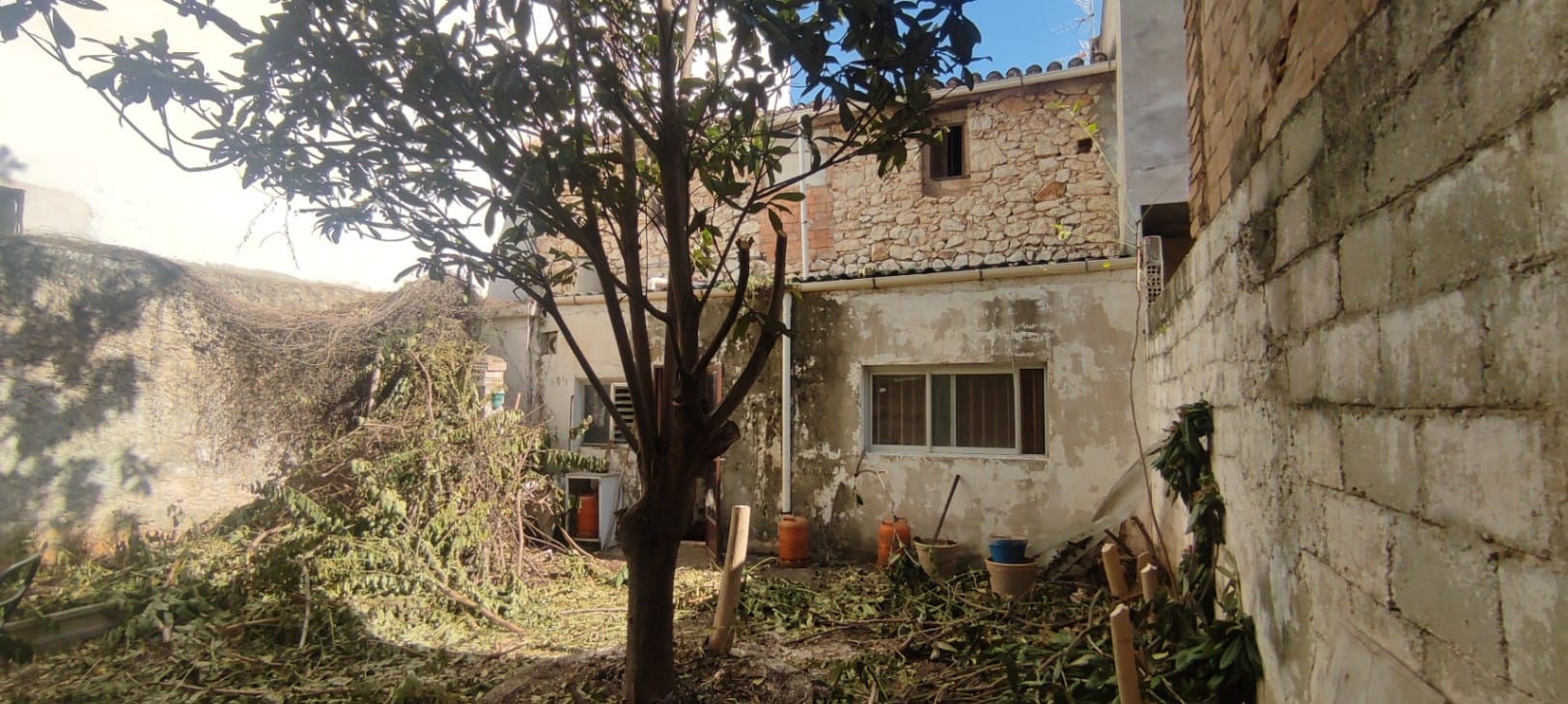 Casa de pueblo para reformar en Orba