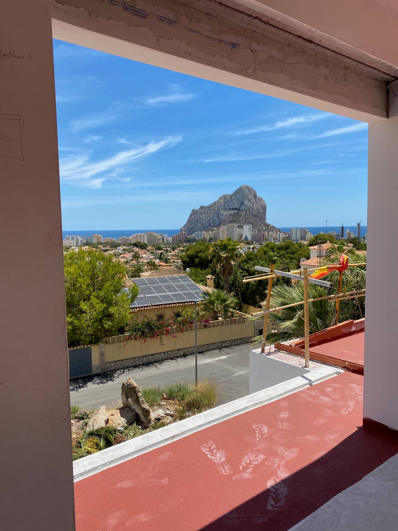 Villa de lujo y estilo moderno con vistas al mar y al Peñón en Calpe