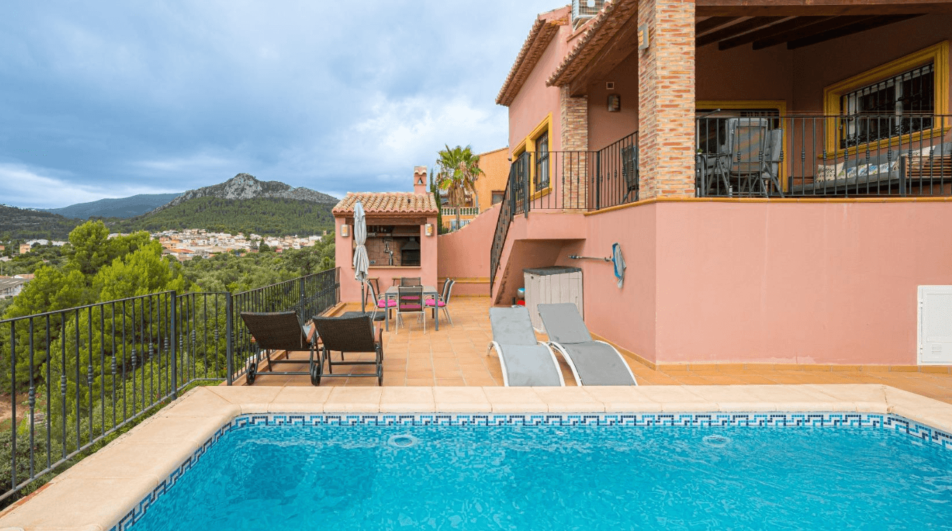 Maravillosa villa en venta en Orba