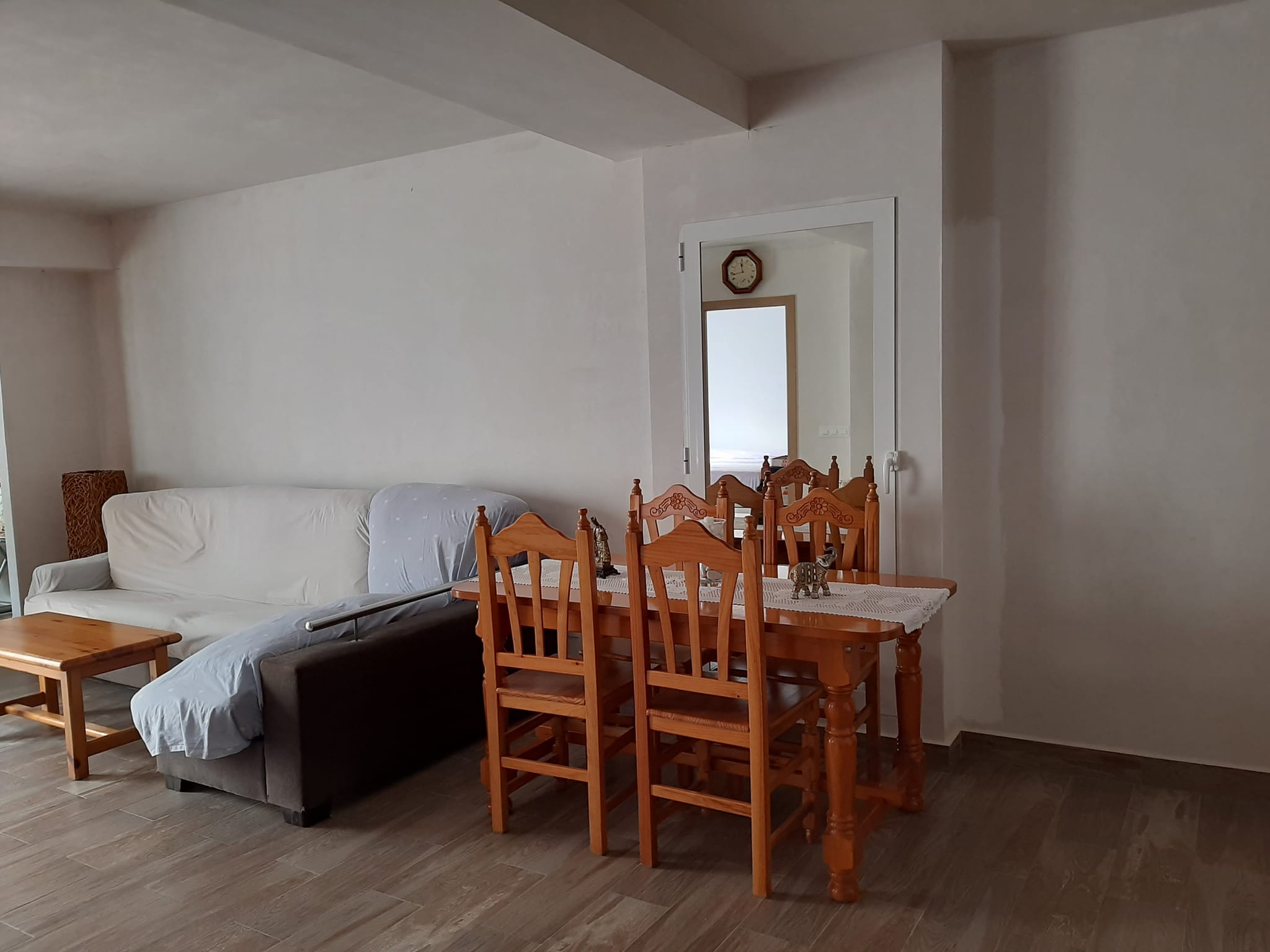 Piso con terraza en Orba