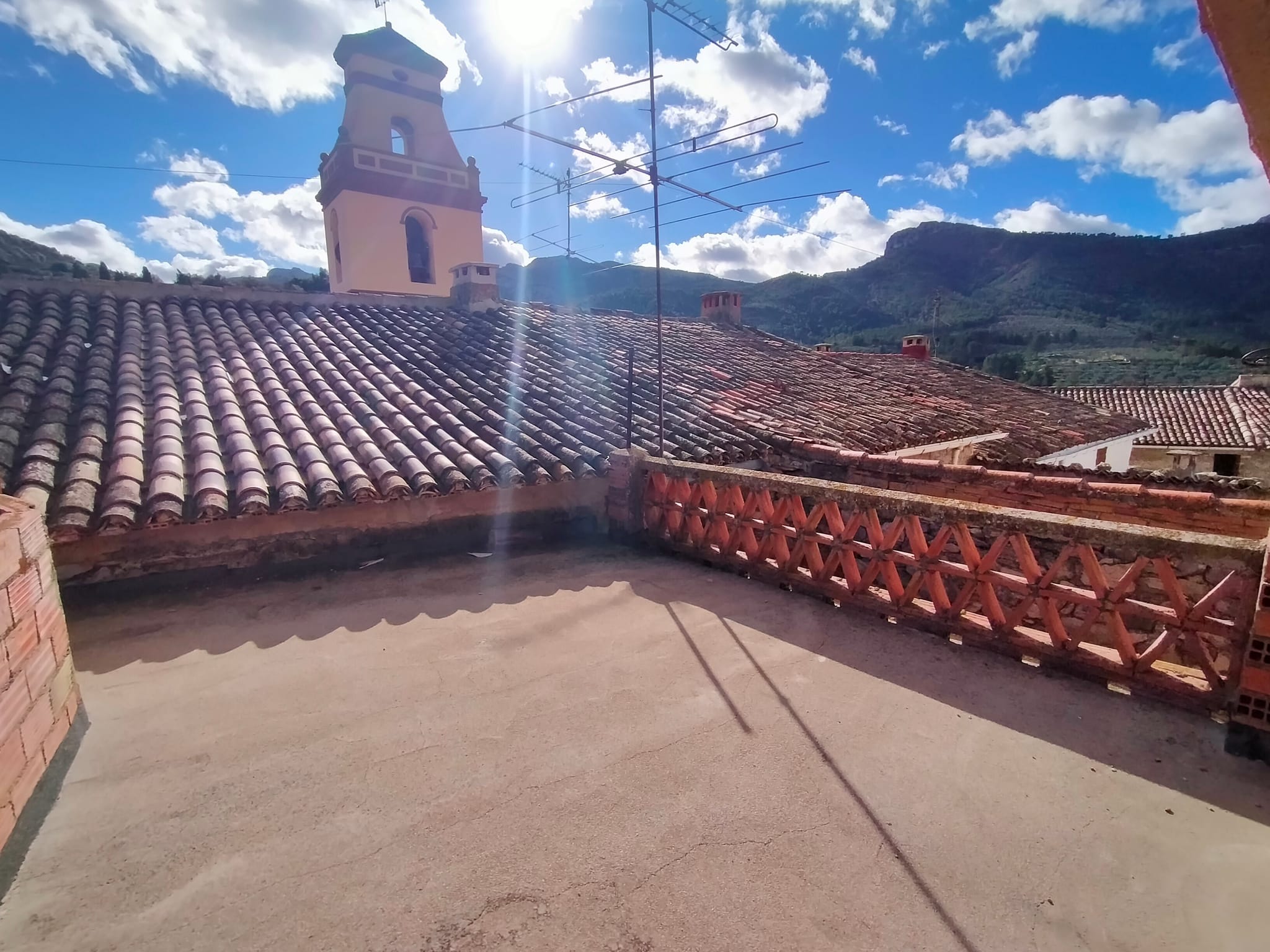 Gran casa de pueblo en Castell de Castells