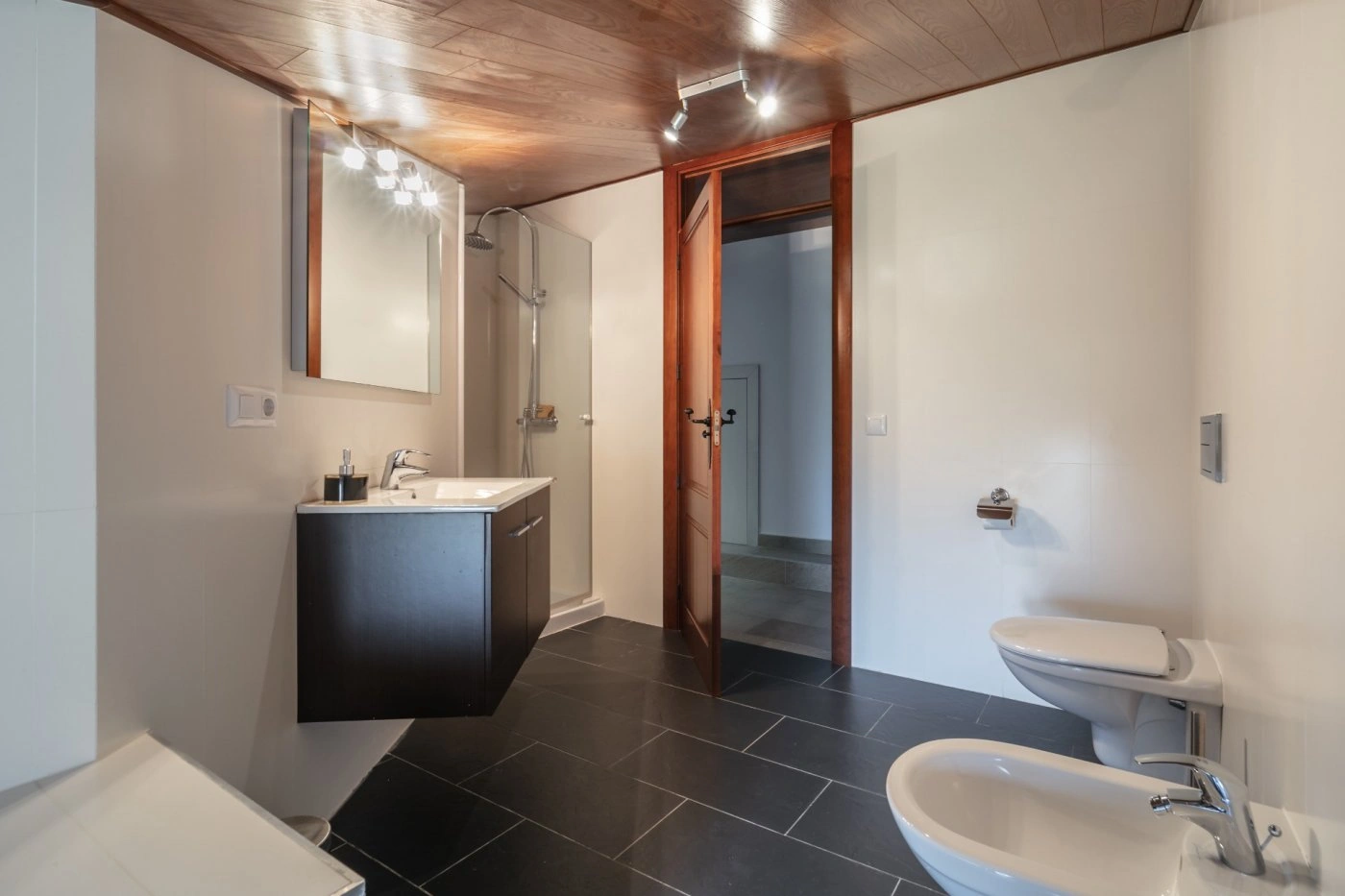 Grote villa met gastenverblijf in Jávea en perceel 5.835m2