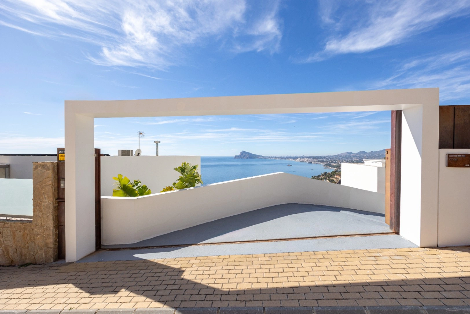 Villa moderna con vistas al mar en venta en Altea