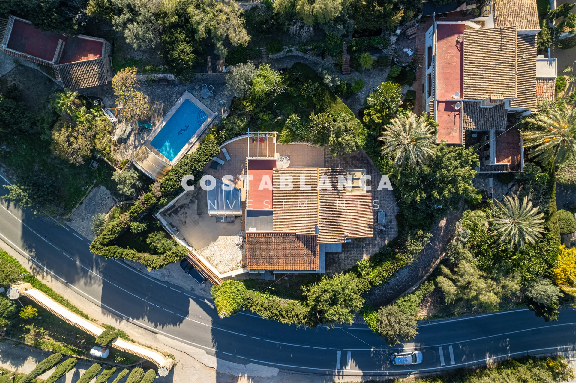 Villa avec vue sur mer et piscine couverte à vendre sur la côte de Benissa