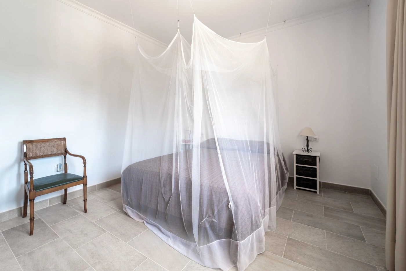 Grote villa met gastenverblijf in Jávea en perceel 5.835m2