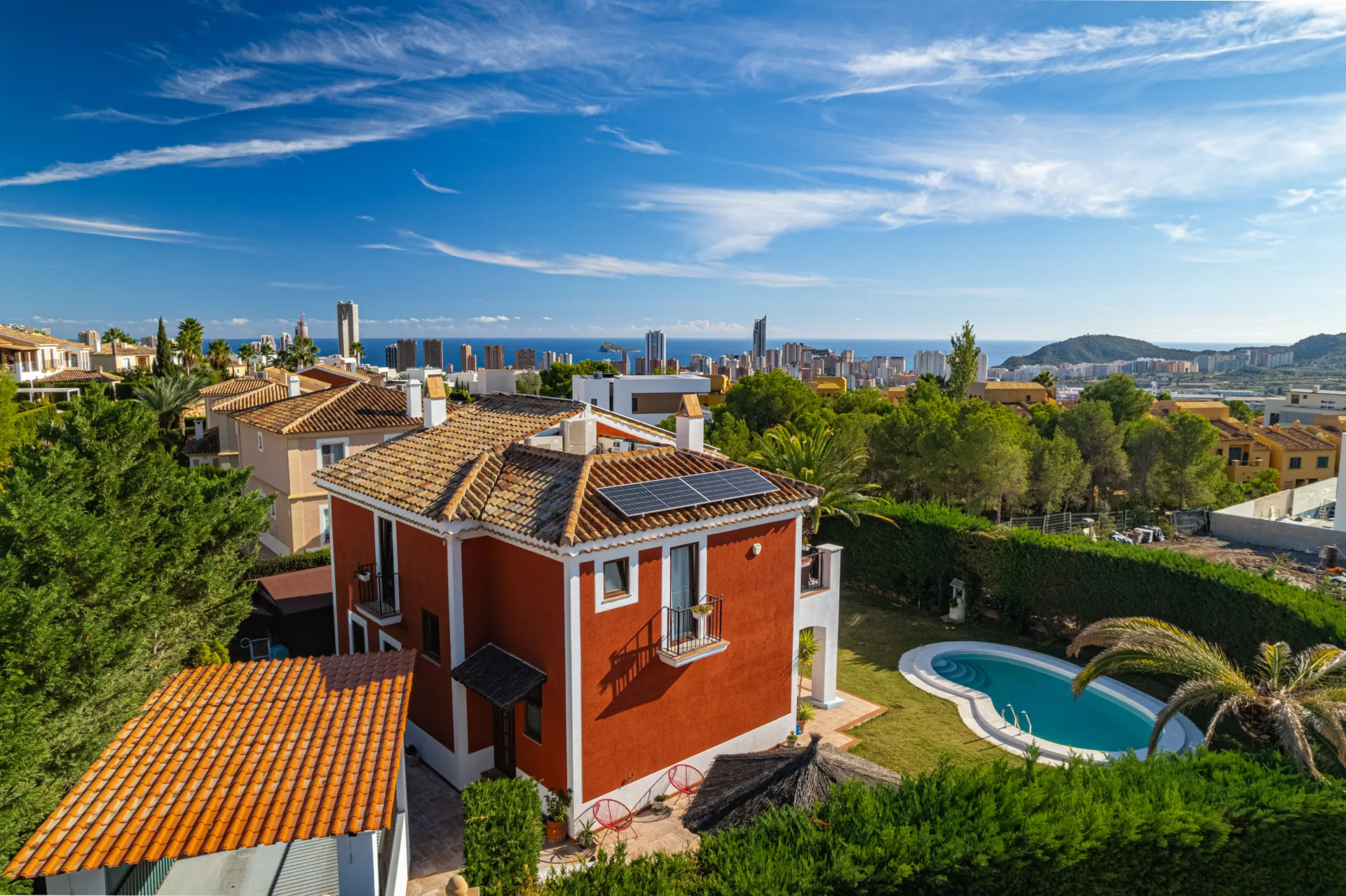 Renovated Mediterranean Villa for sale with Sea Views in Sierra Cortina, Finestrat