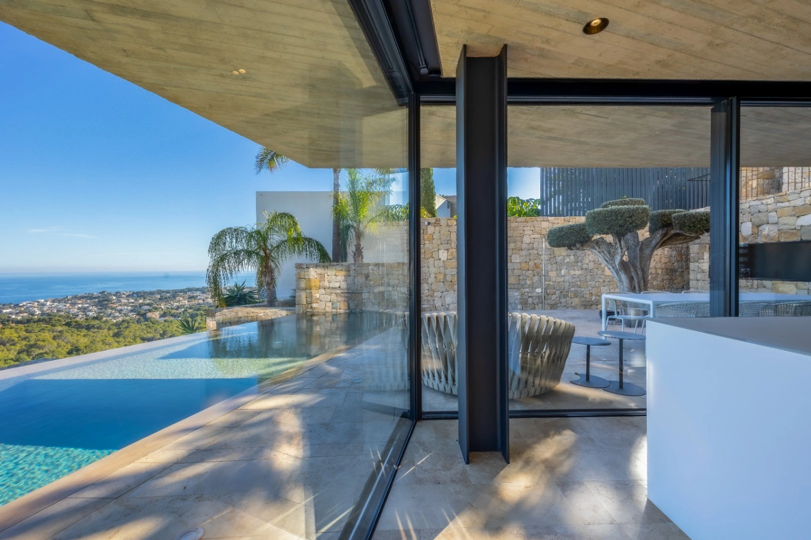 Modern design villa for sale in Benissa with stunning sea views.
