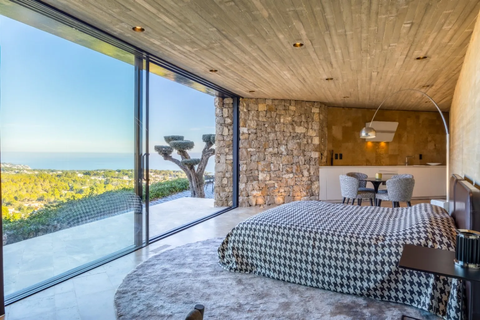 Modern design villa for sale in Benissa with stunning sea views.