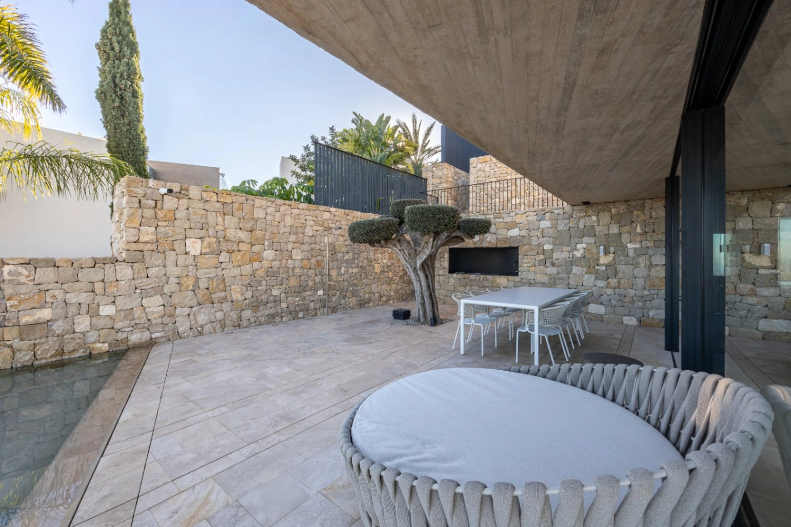 Modern design villa for sale in Benissa with stunning sea views.