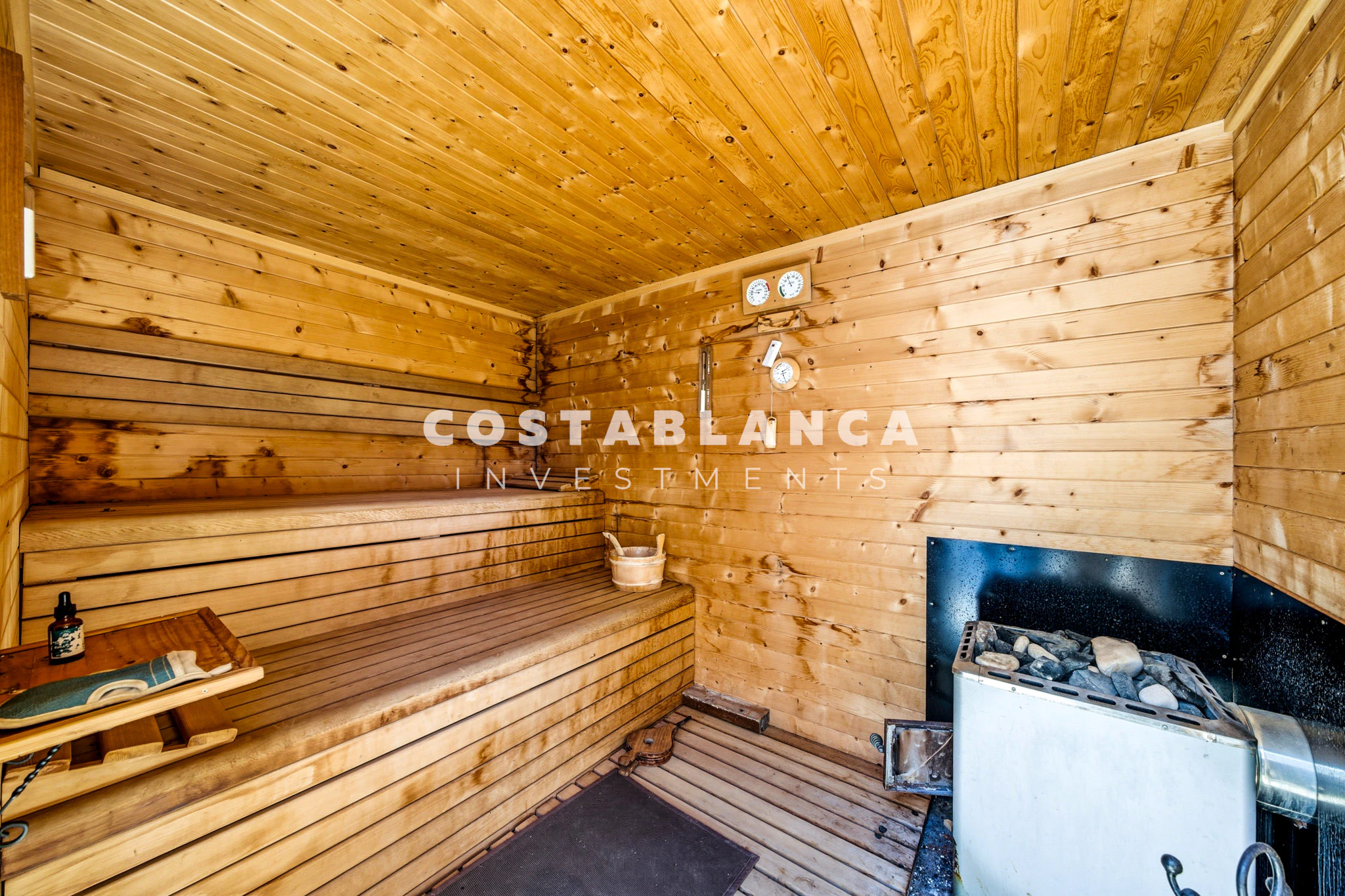 Mediterranean Home with Privacy and Views for sale in Benissa