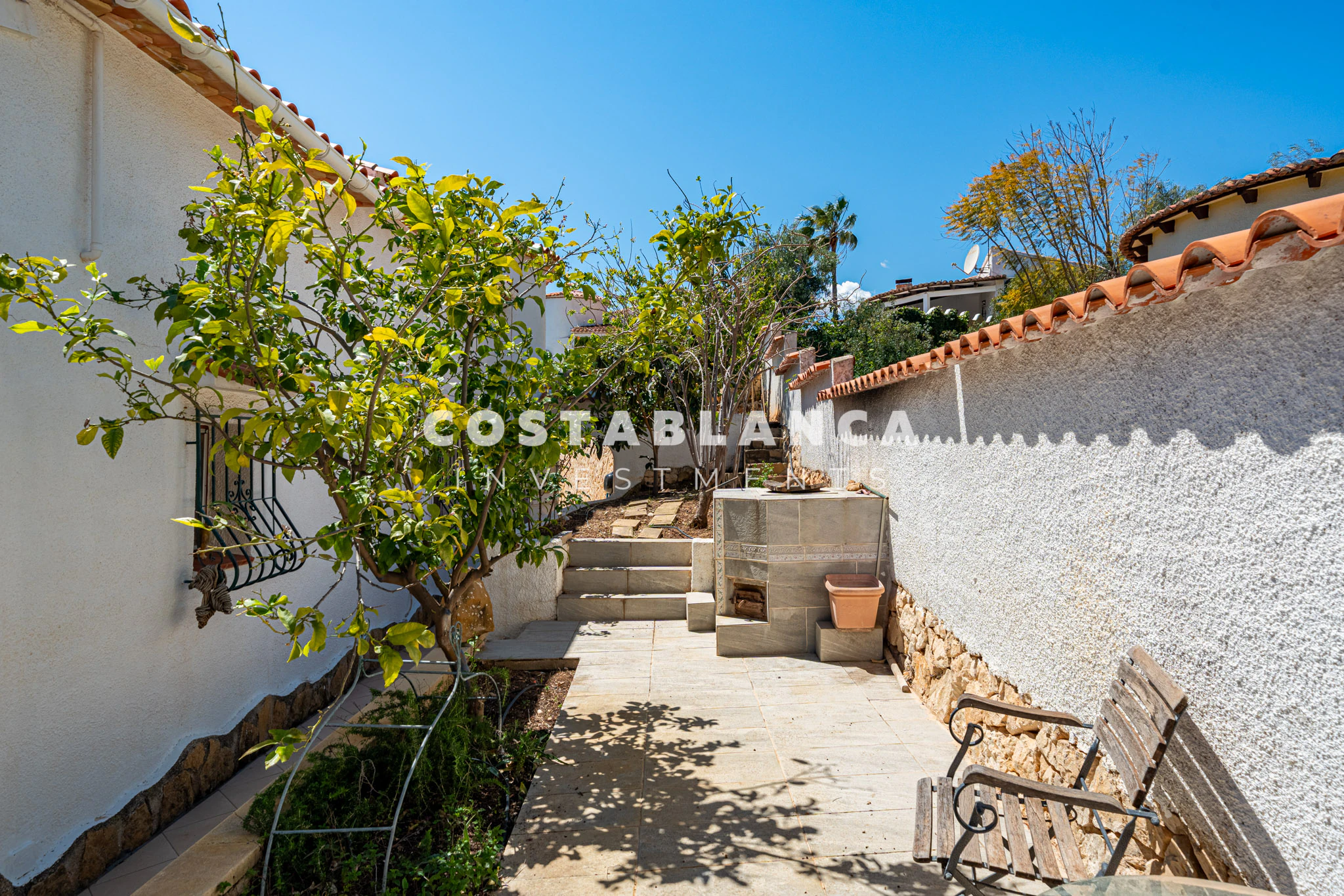 Mediterranean Home with Privacy and Views for sale in Benissa