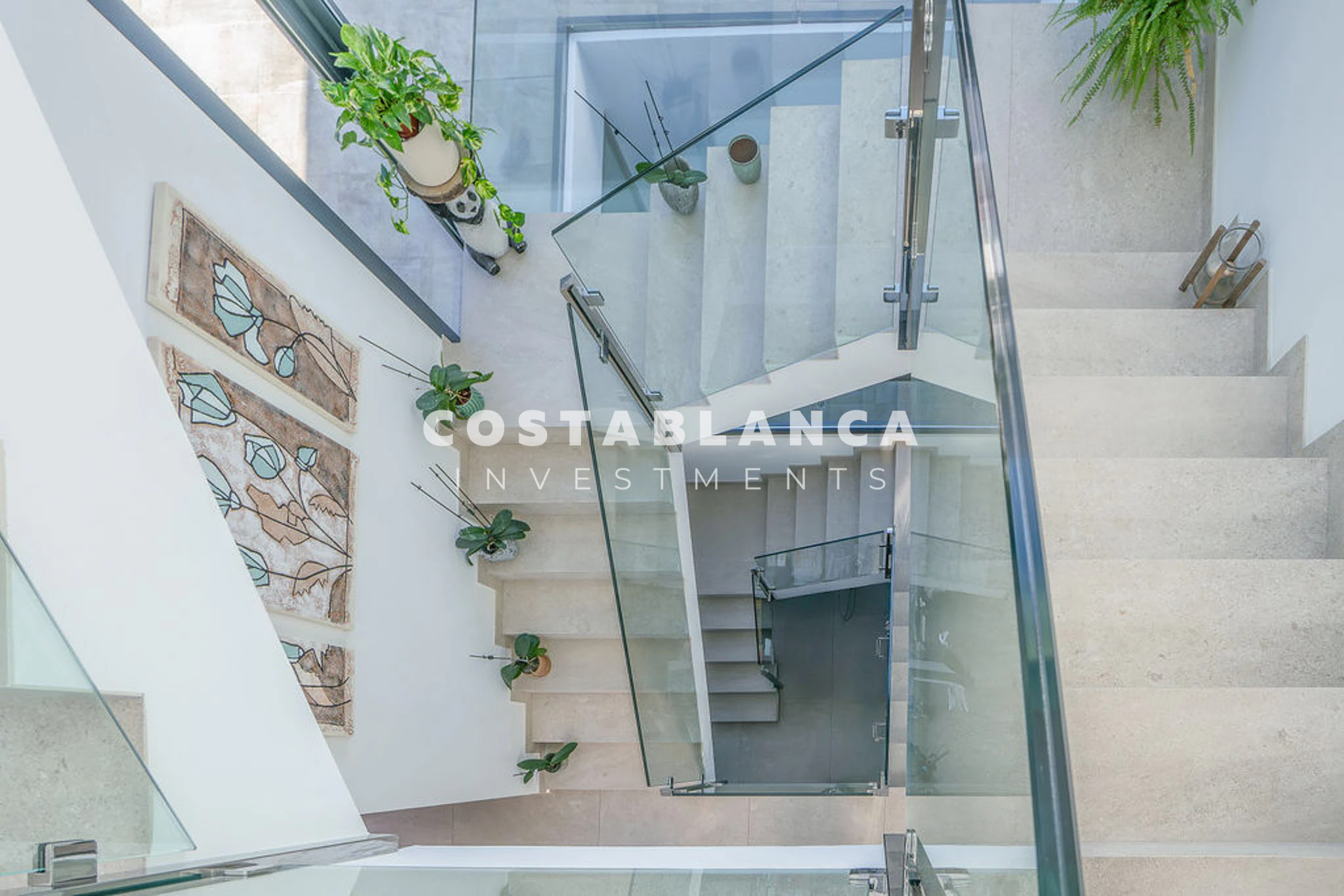 Contemporary Luxury Villa For Sale In Albir