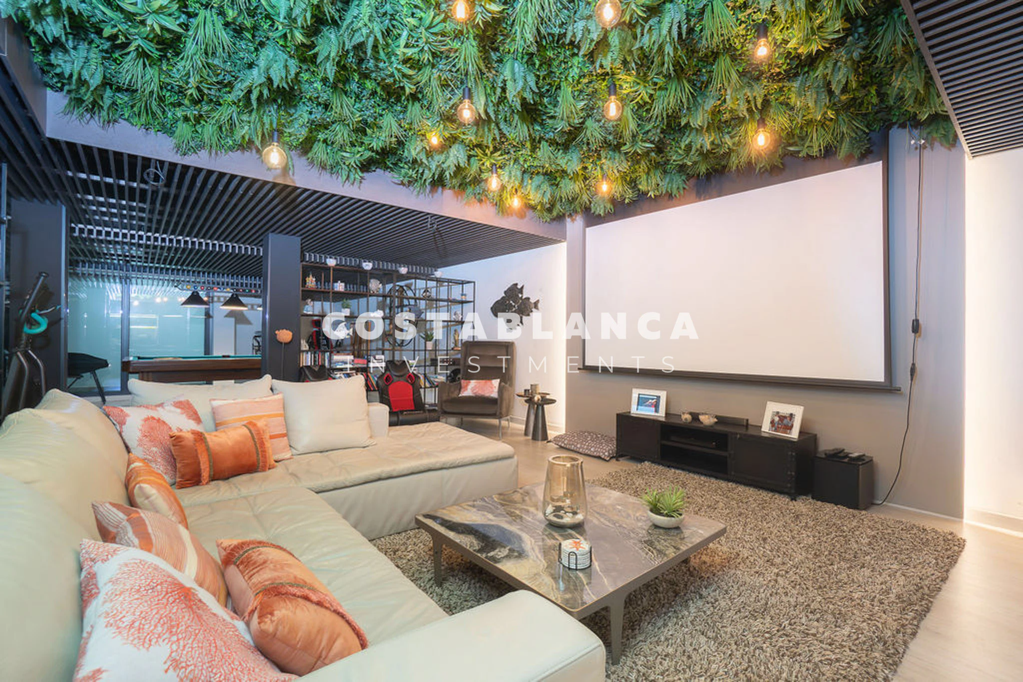 Contemporary Luxury Villa For Sale In Albir