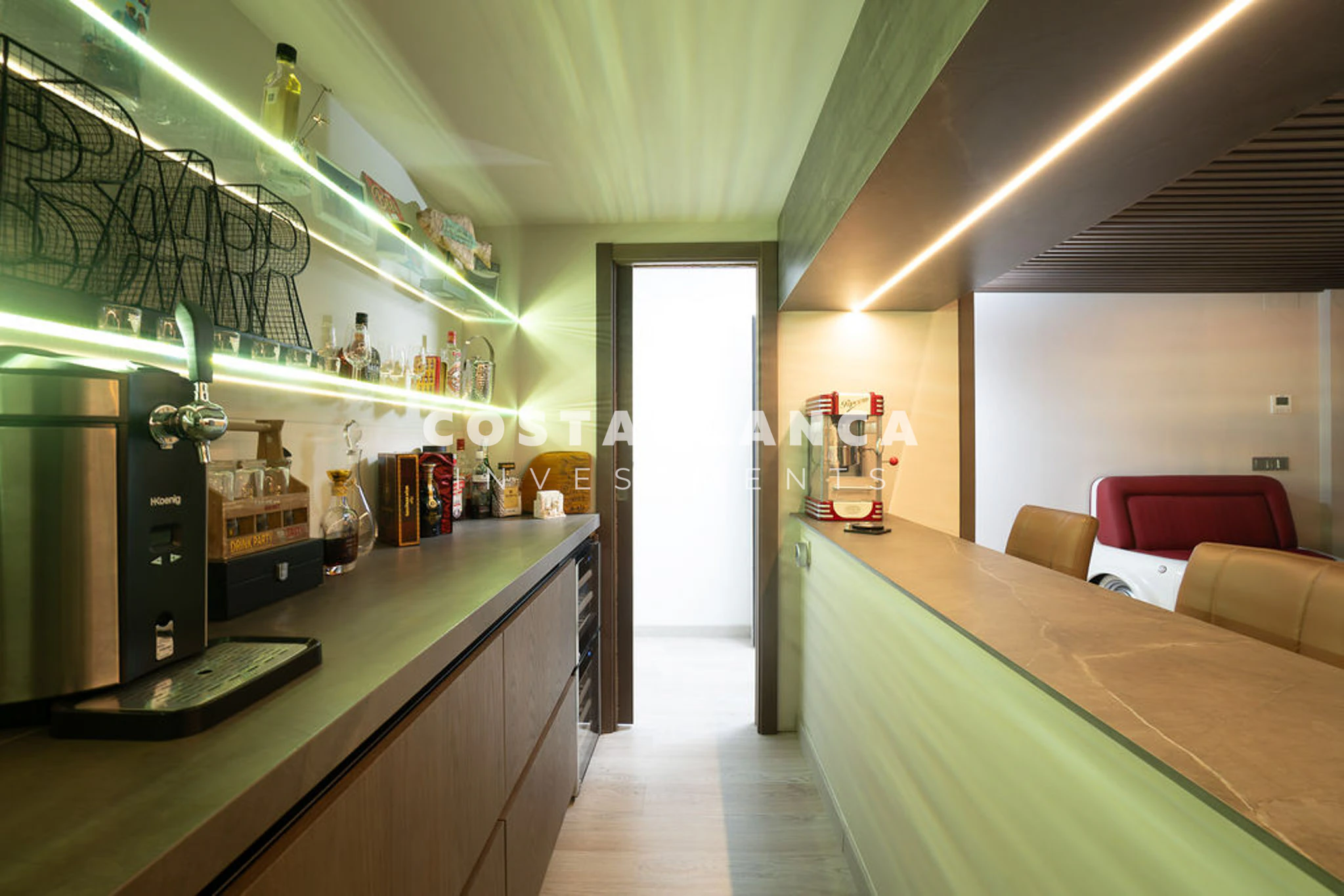 Contemporary Luxury Villa For Sale In Albir