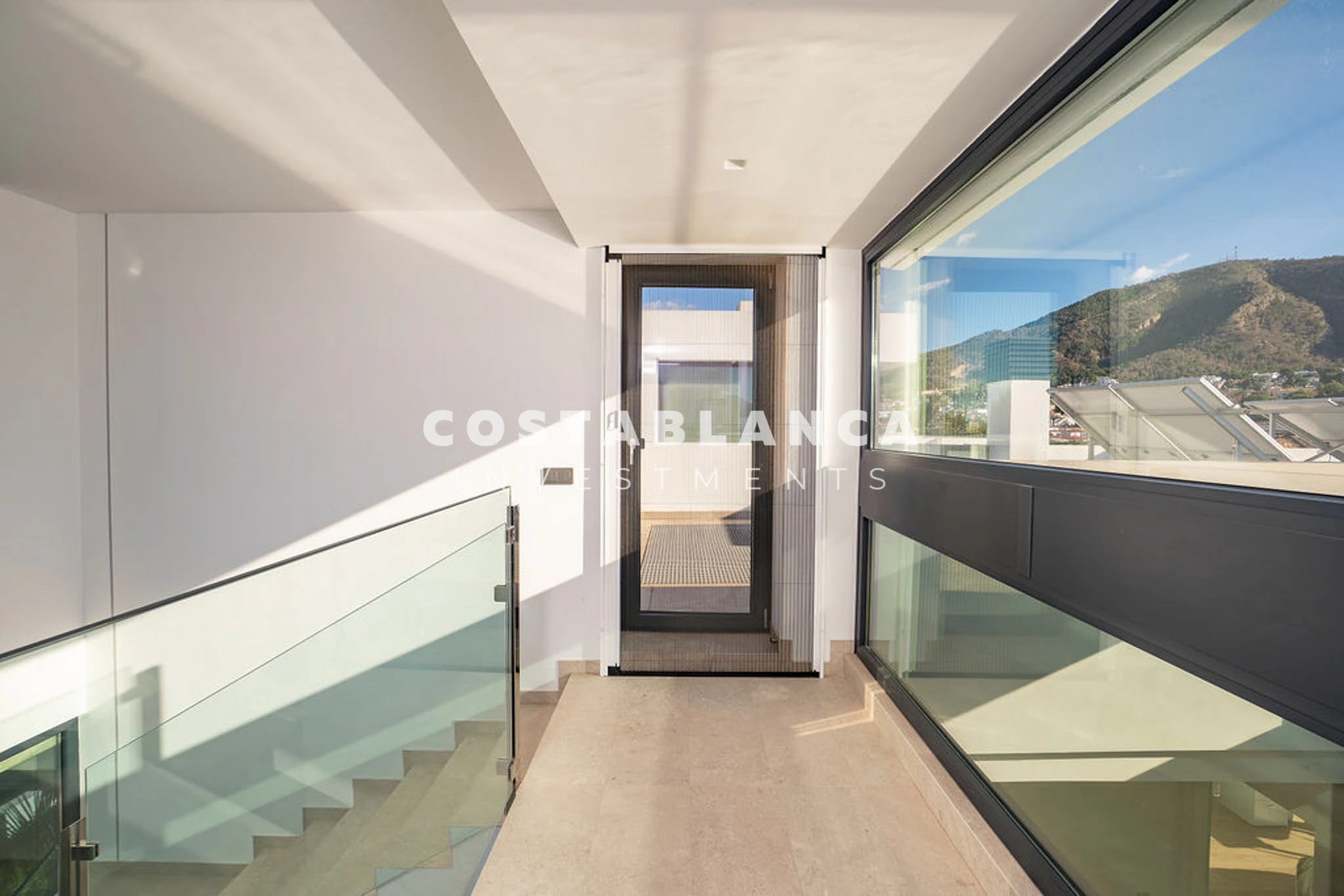 Contemporary Luxury Villa For Sale In Albir