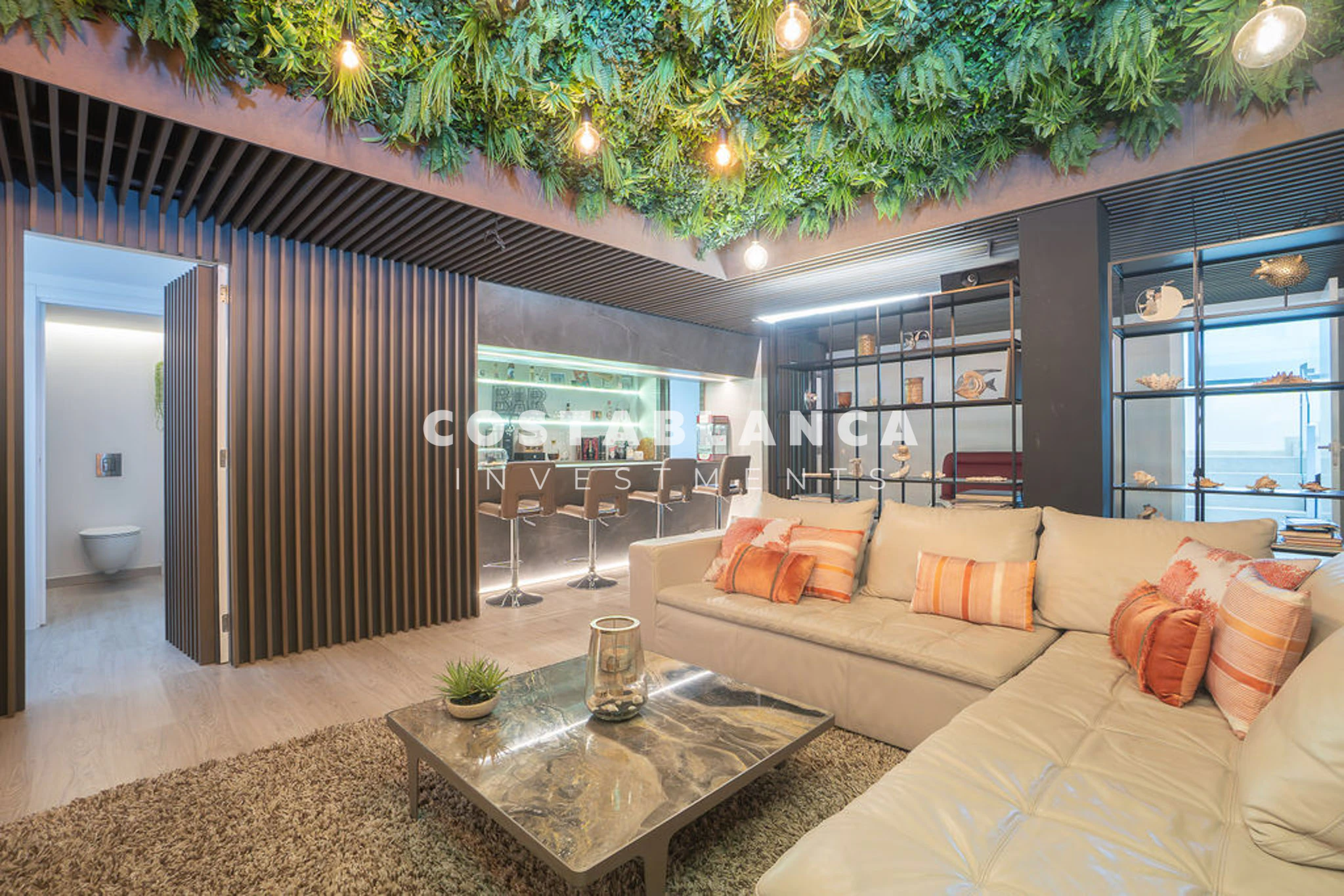 Contemporary Luxury Villa For Sale In Albir