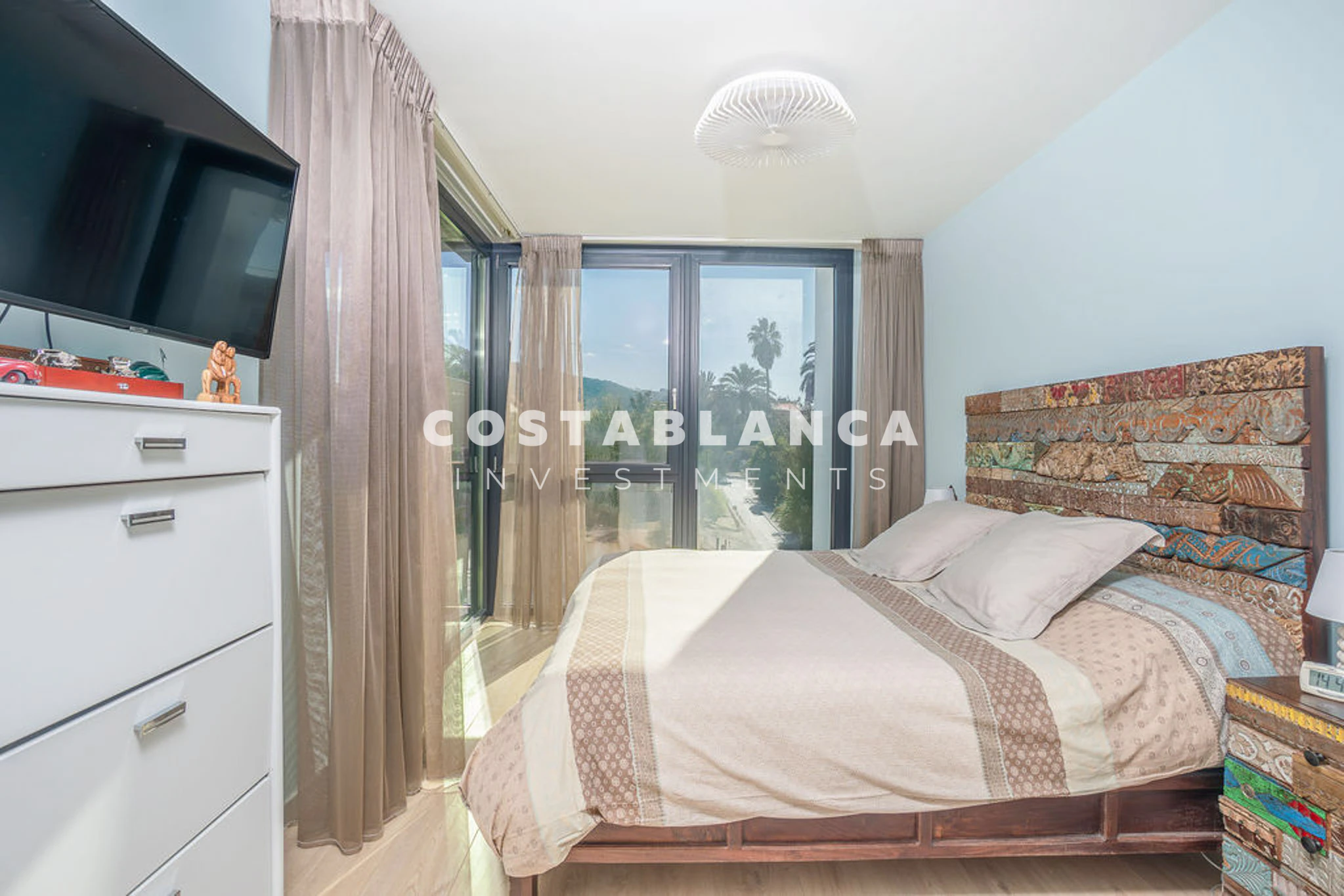 Contemporary Luxury Villa For Sale In Albir