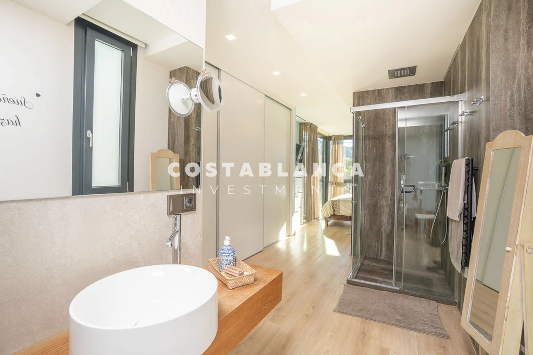 Contemporary Luxury Villa For Sale In Albir