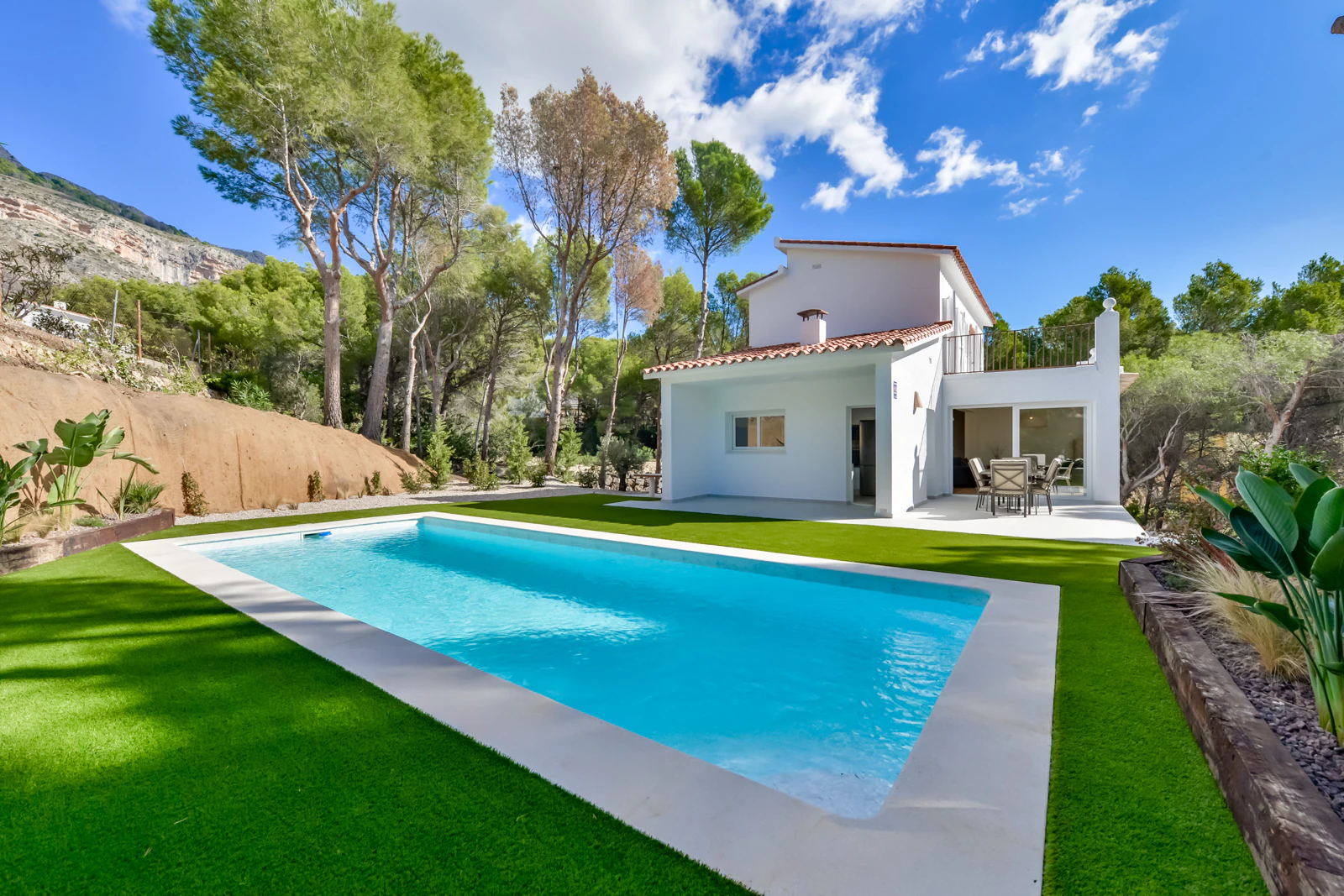 Villa entièrement rénovée de plain-pied à vendre à Altea la Vella