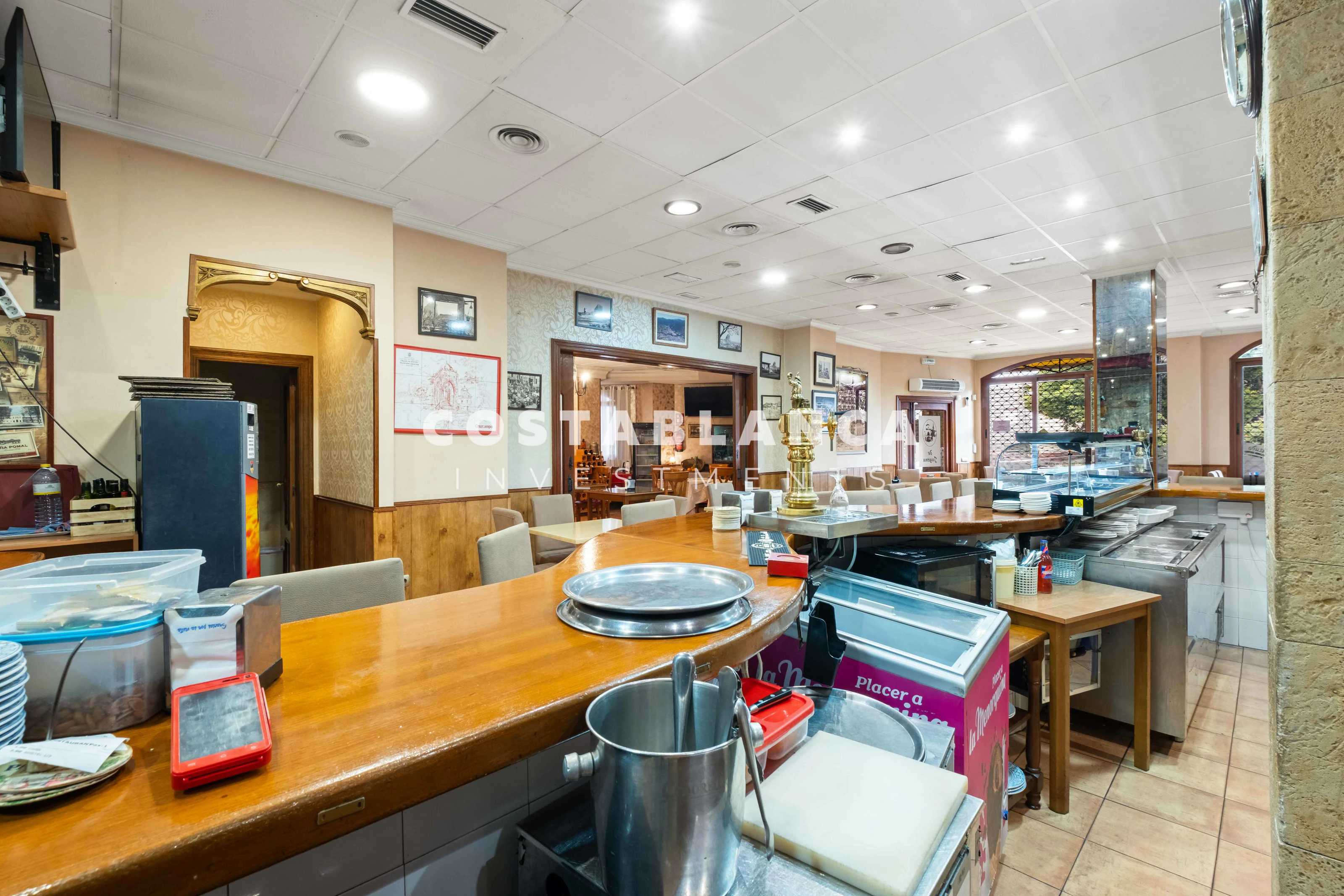 Restaurant entièrement opérationnel à vendre à Calpe – Annonce exclusive