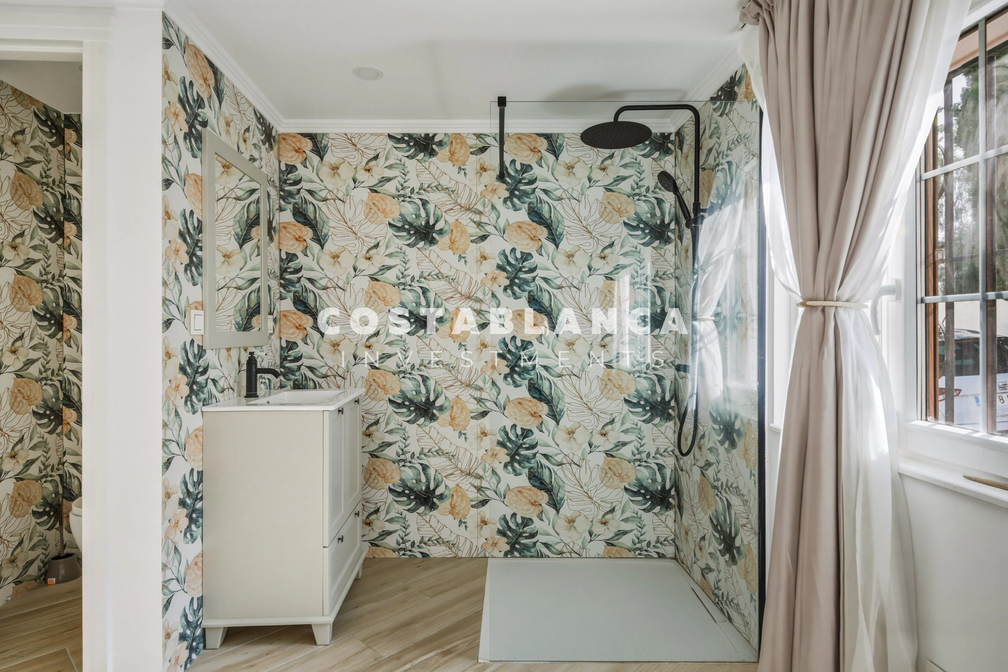 Charming Renovated Townhouse in the Heart of Altea Old Town