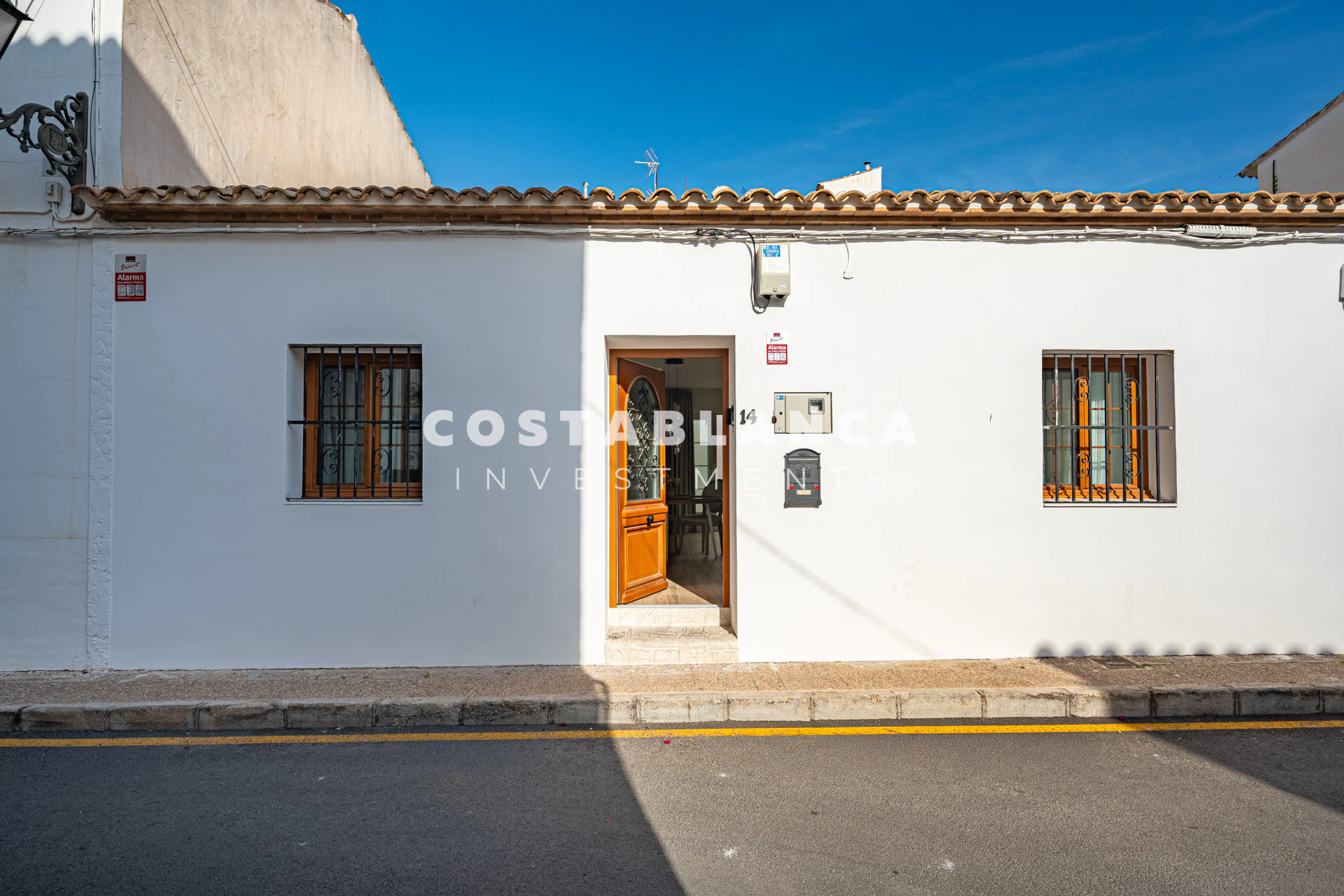 Charming Renovated Townhouse in the Heart of Altea Old Town
