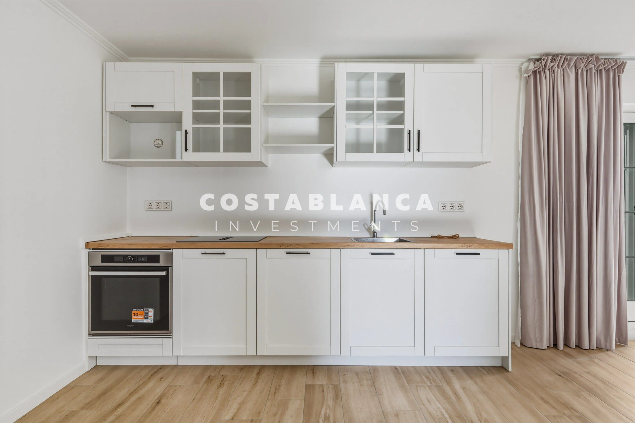 Charming Renovated Townhouse in the Heart of Altea Old Town
