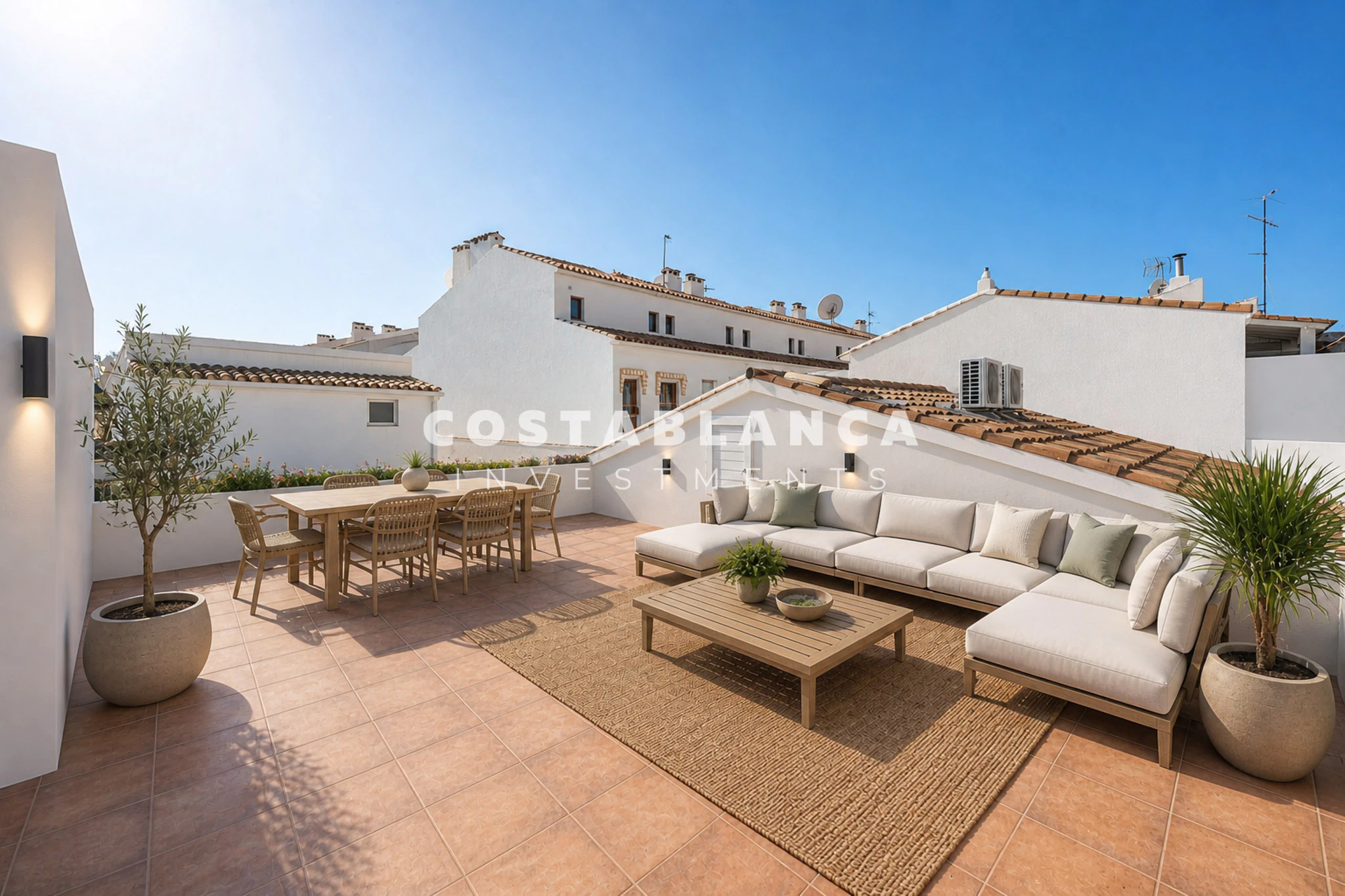 Charming Renovated Townhouse in the Heart of Altea Old Town