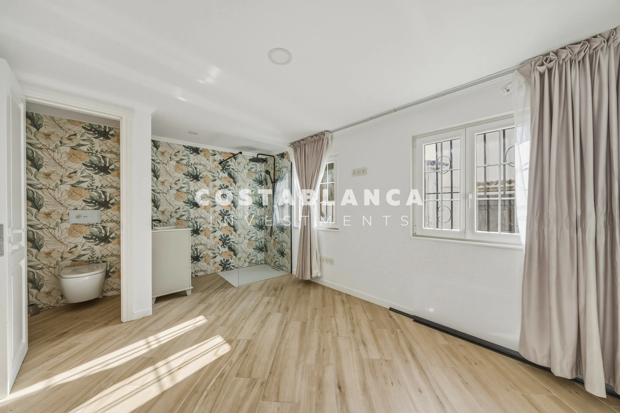 Charming Renovated Townhouse in the Heart of Altea Old Town