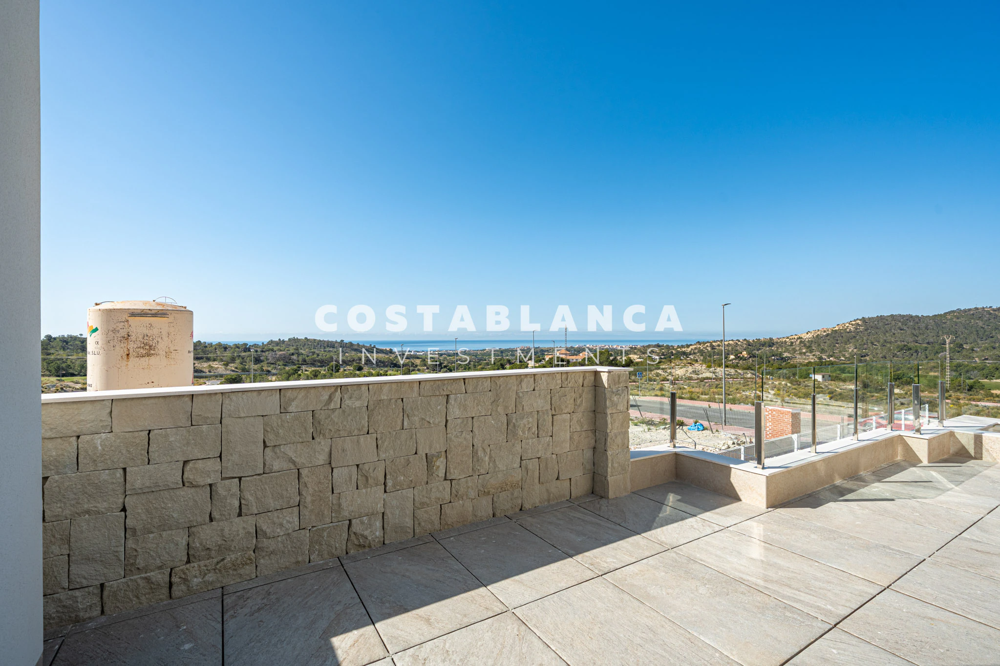 Vie contemporaine méditerranéenne avec vue sur la mer à vendre à Finestrat