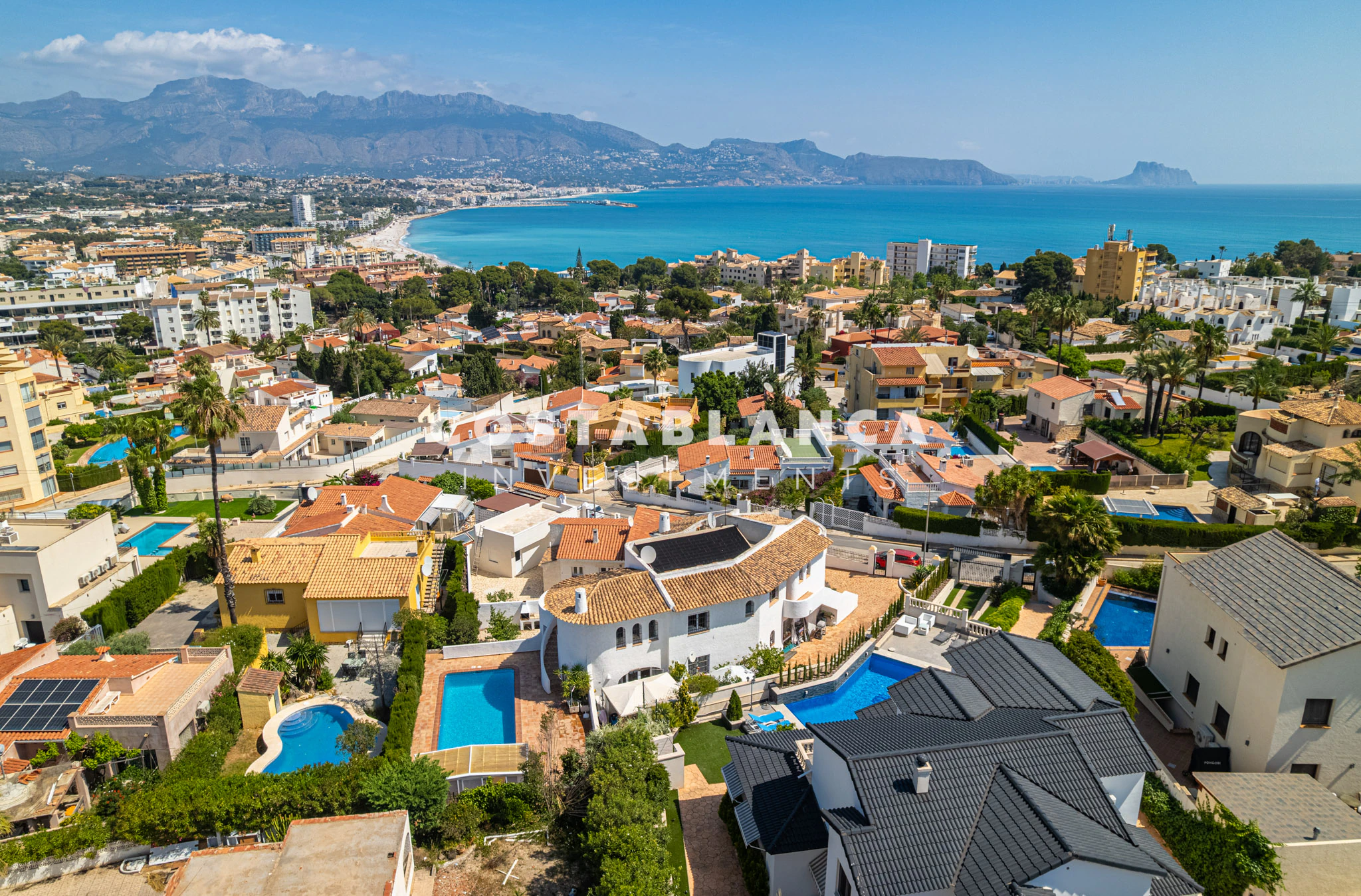 Traditional Mediterranean Villa with Sea Views for sale in L’Albir - 2