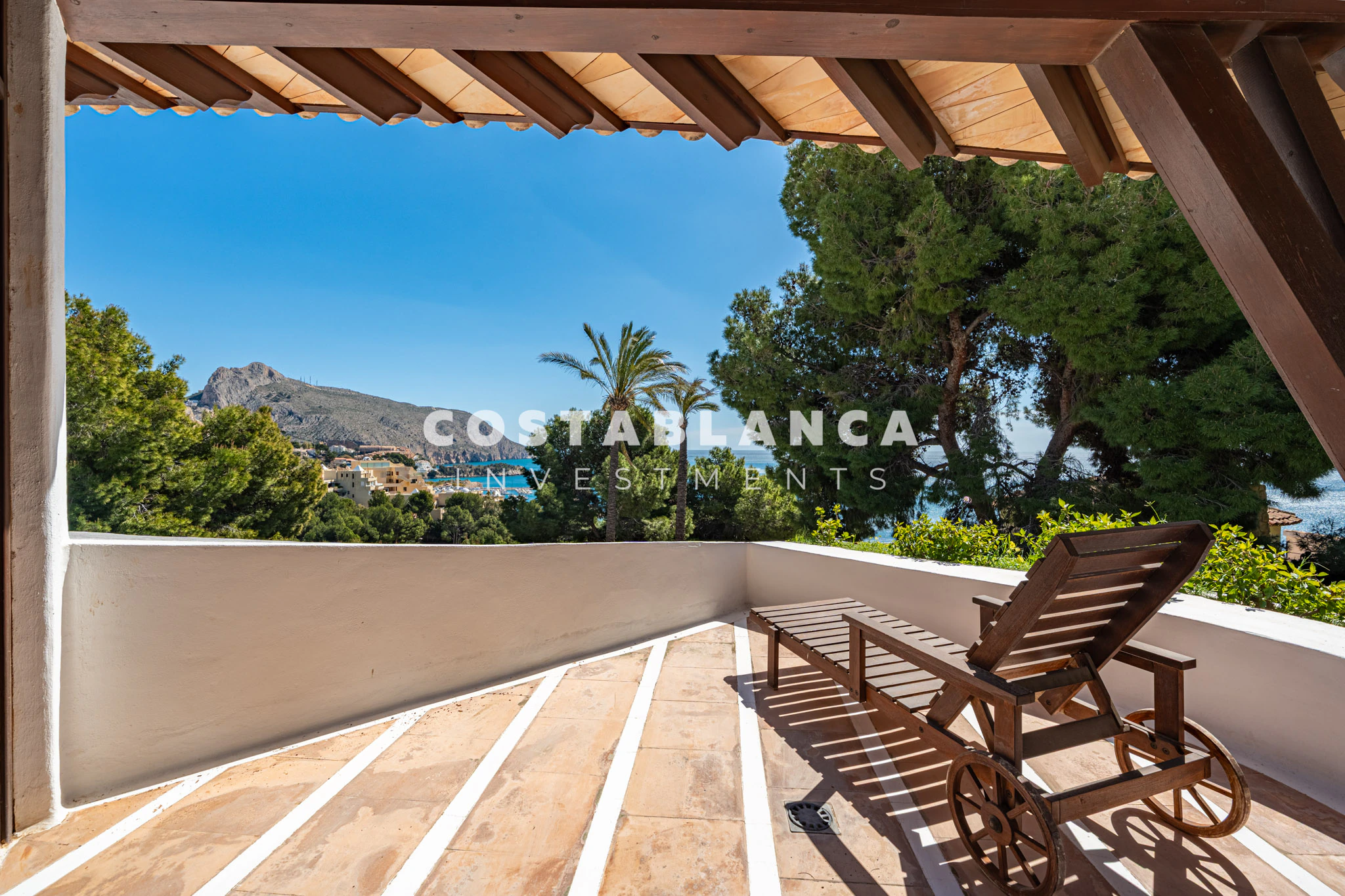 Villa en Primera Línea a la Venta en Altea, Costa Blanca | Villa La Gaviota