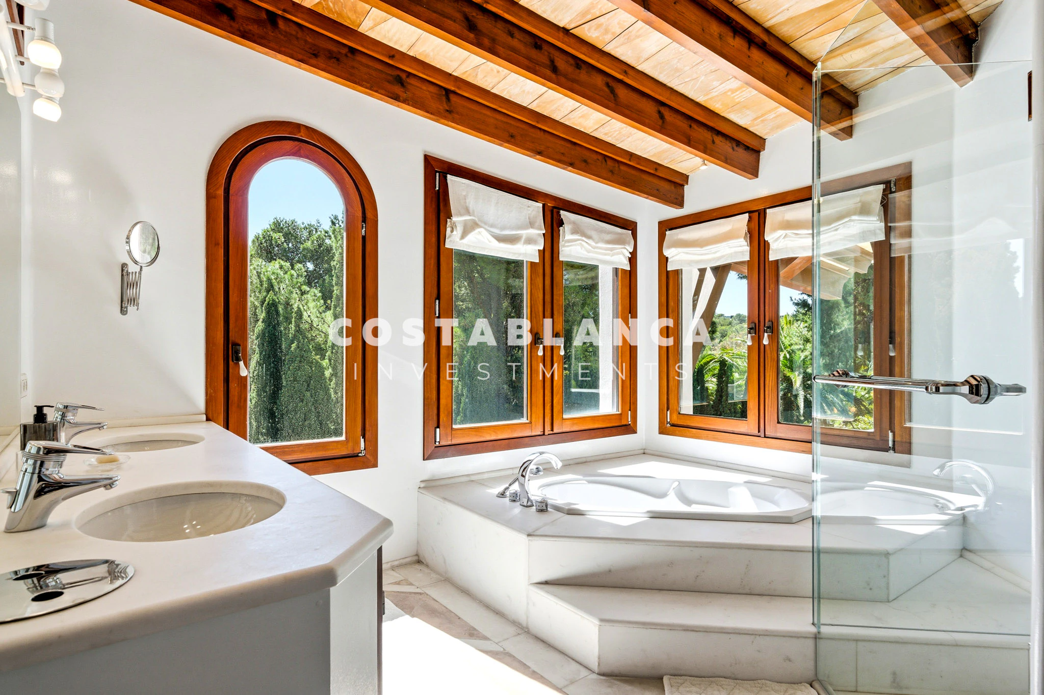 Villa en Primera Línea a la Venta en Altea, Costa Blanca | Villa La Gaviota