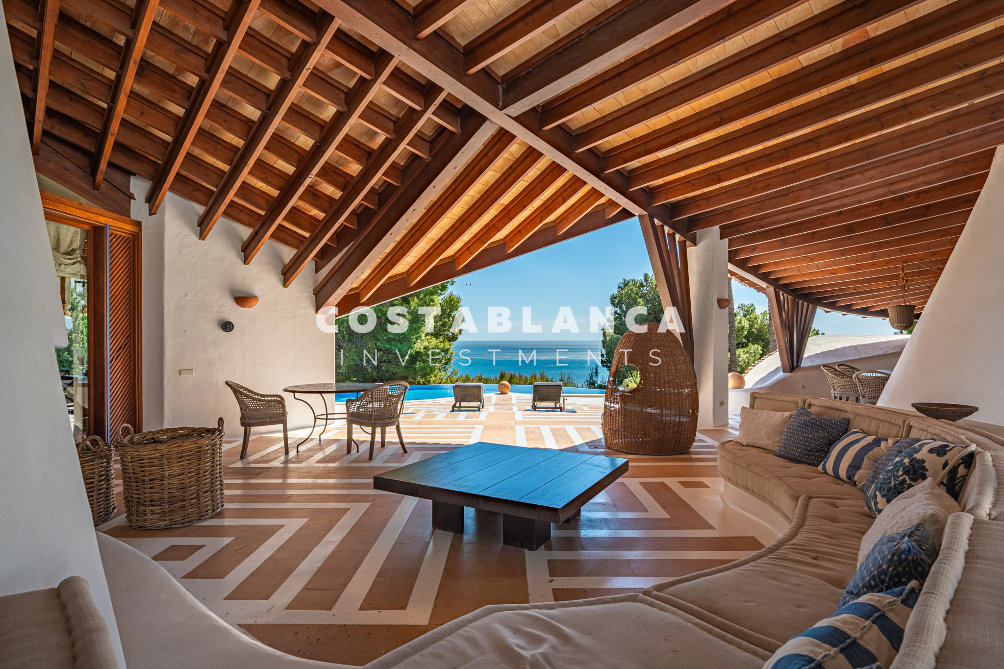 Villa en Primera Línea a la Venta en Altea, Costa Blanca | Villa La Gaviota