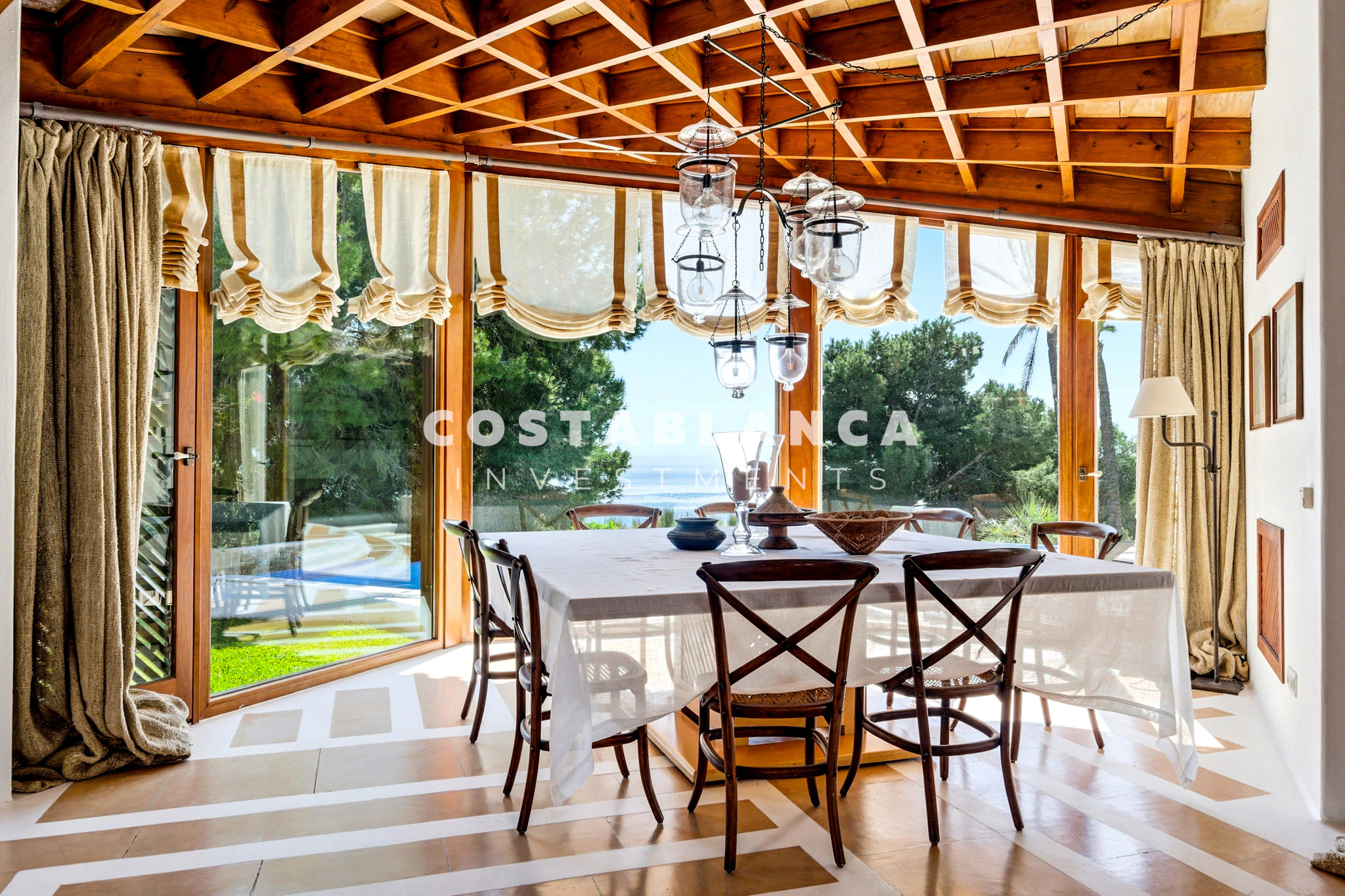 Villa en Primera Línea a la Venta en Altea, Costa Blanca | Villa La Gaviota
