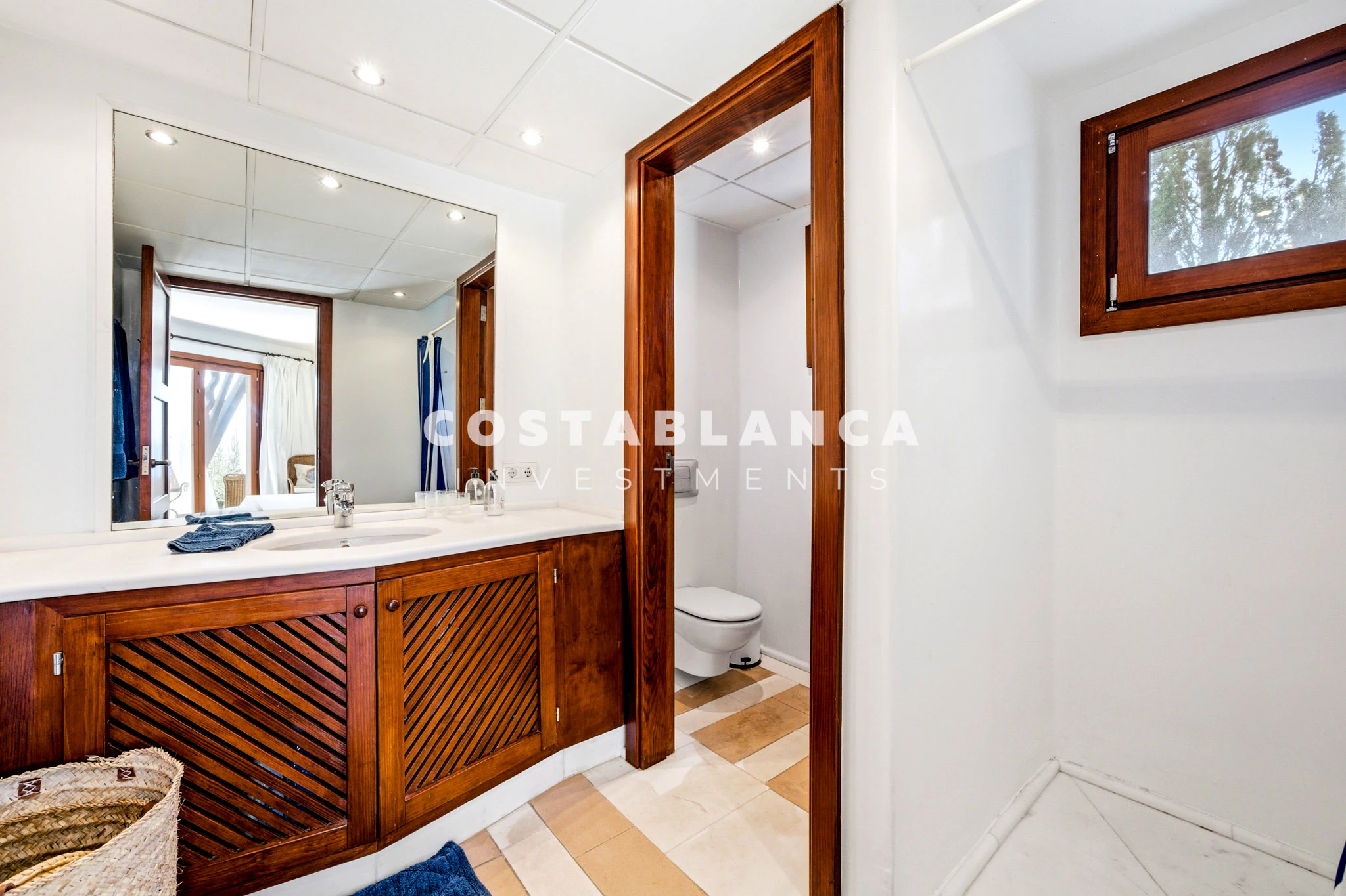 Villa en Primera Línea a la Venta en Altea, Costa Blanca | Villa La Gaviota