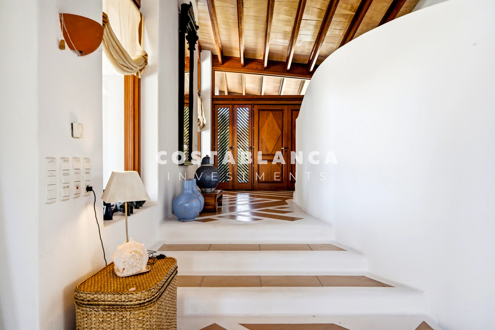 Villa en Primera Línea a la Venta en Altea, Costa Blanca | Villa La Gaviota