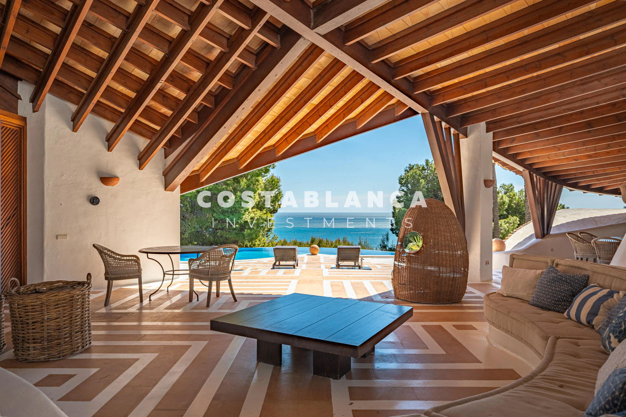 Villa en Primera Línea a la Venta en Altea, Costa Blanca | Villa La Gaviota