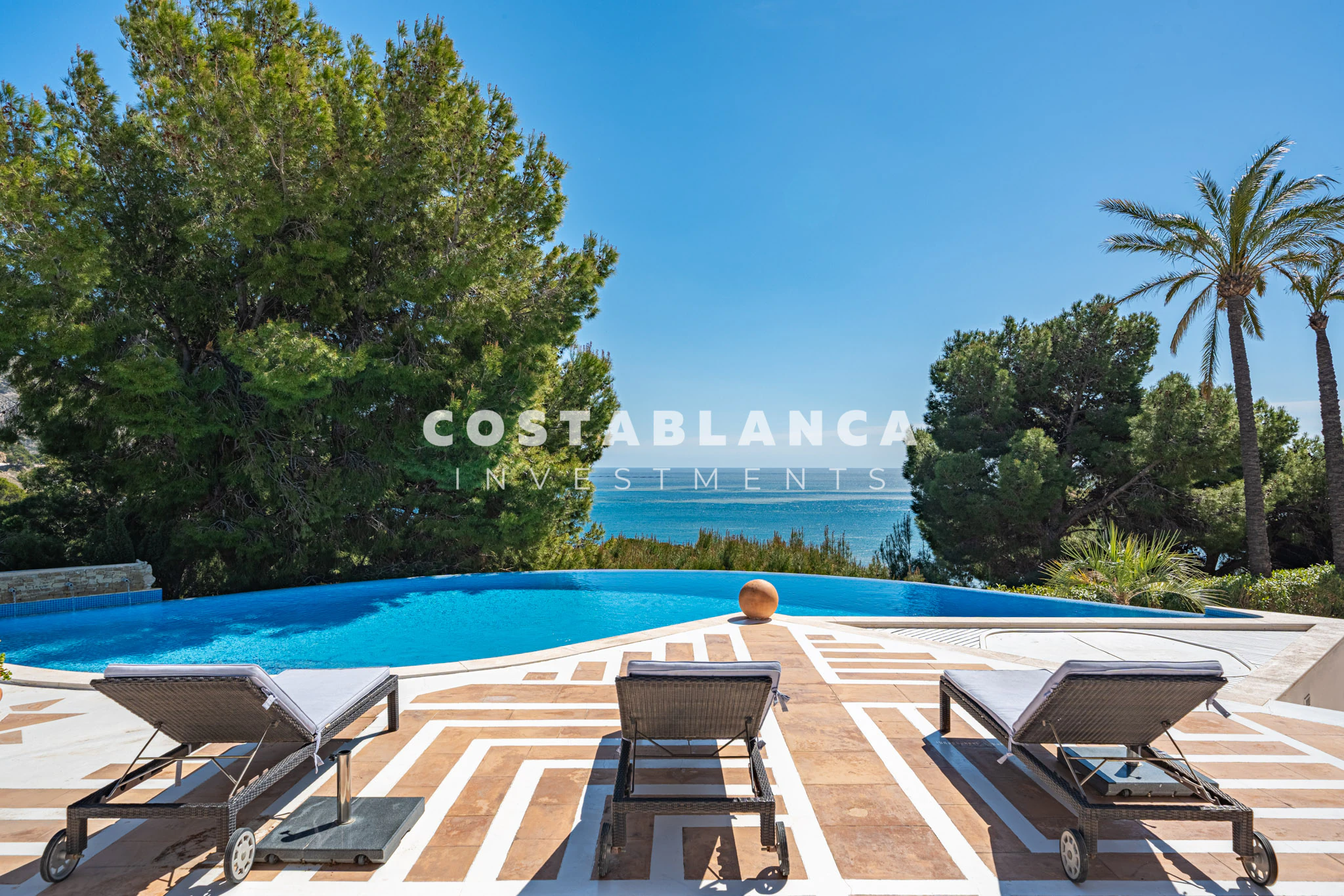 Villa en Primera Línea a la Venta en Altea, Costa Blanca | Villa La Gaviota